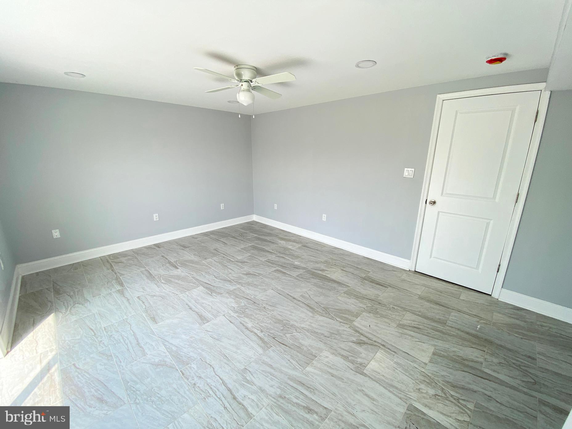 FRANKFORD - Residential