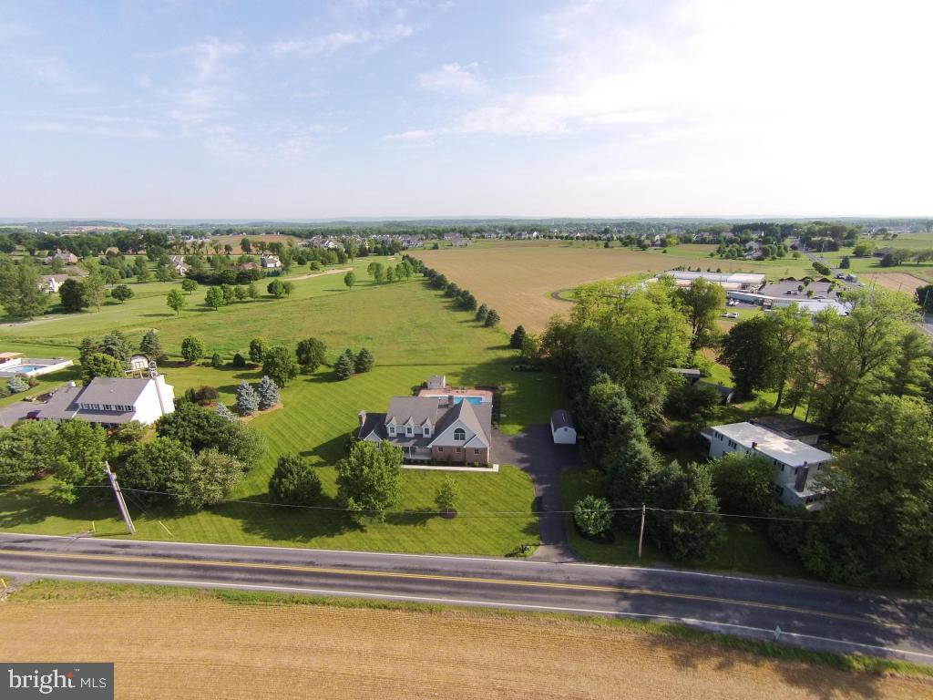 ROYAL OAKS - Residential
