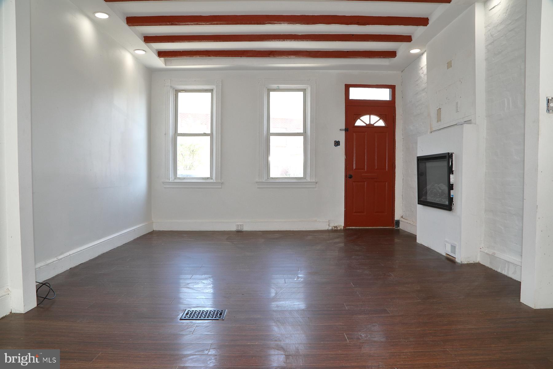 SOUTH SIDE OF CITY - Residential