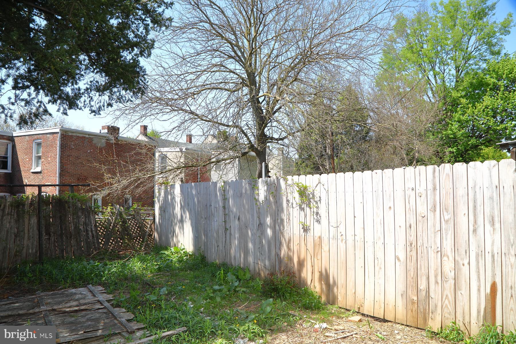 SOUTH SIDE OF CITY - Residential