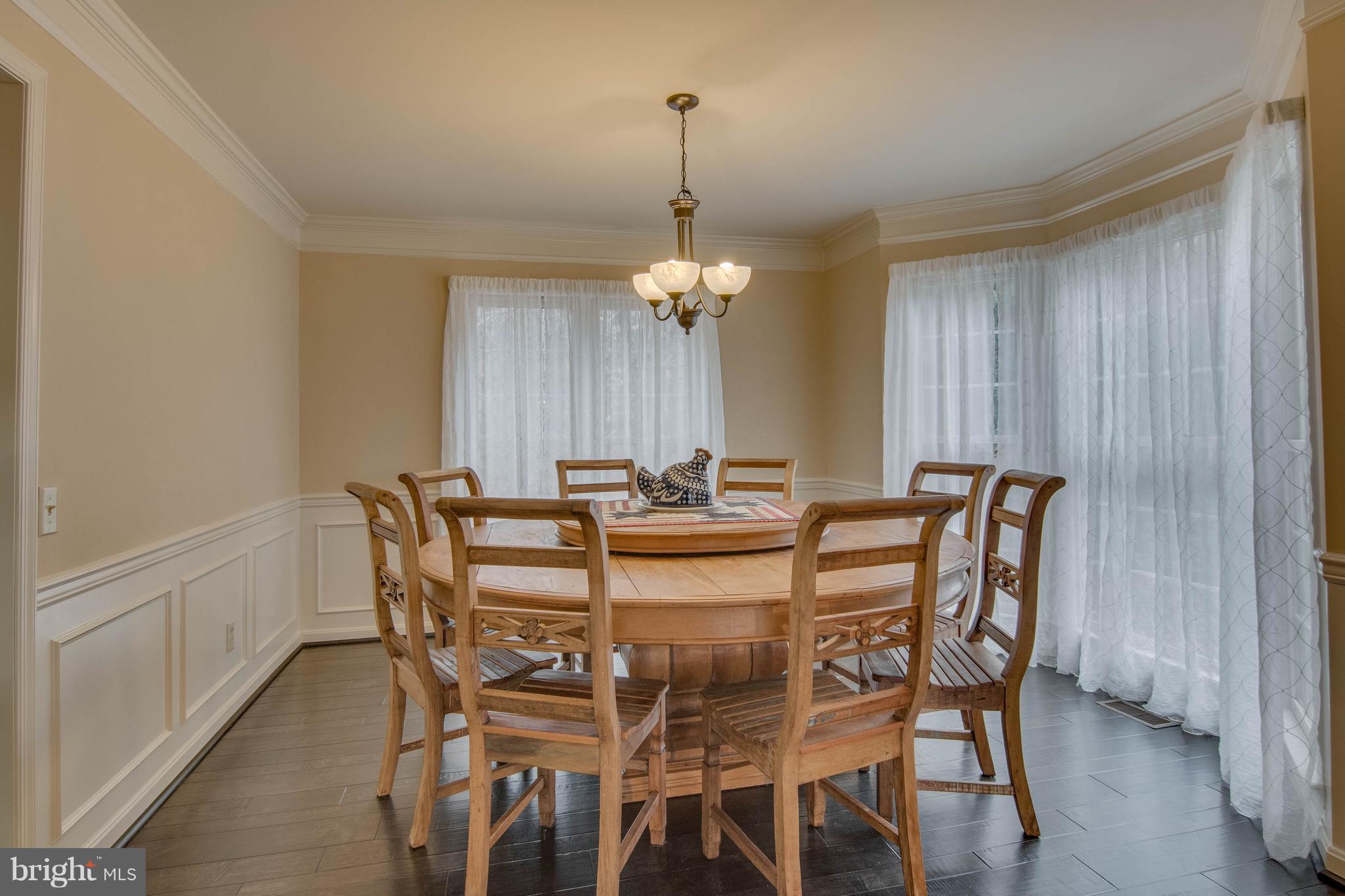 RUSSETT - Residential