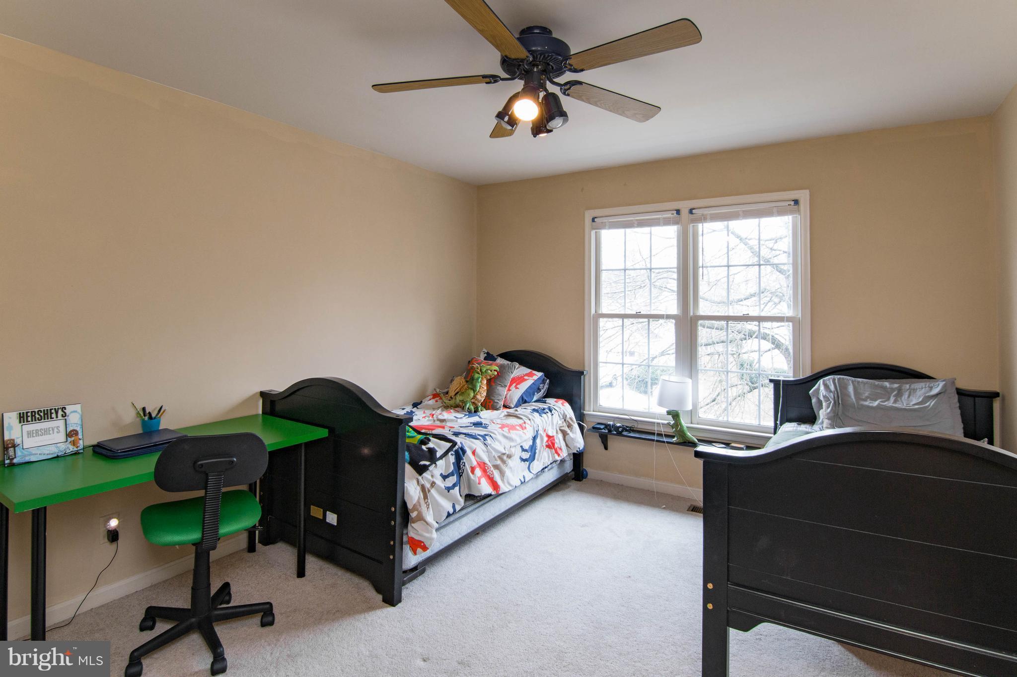 RUSSETT - Residential