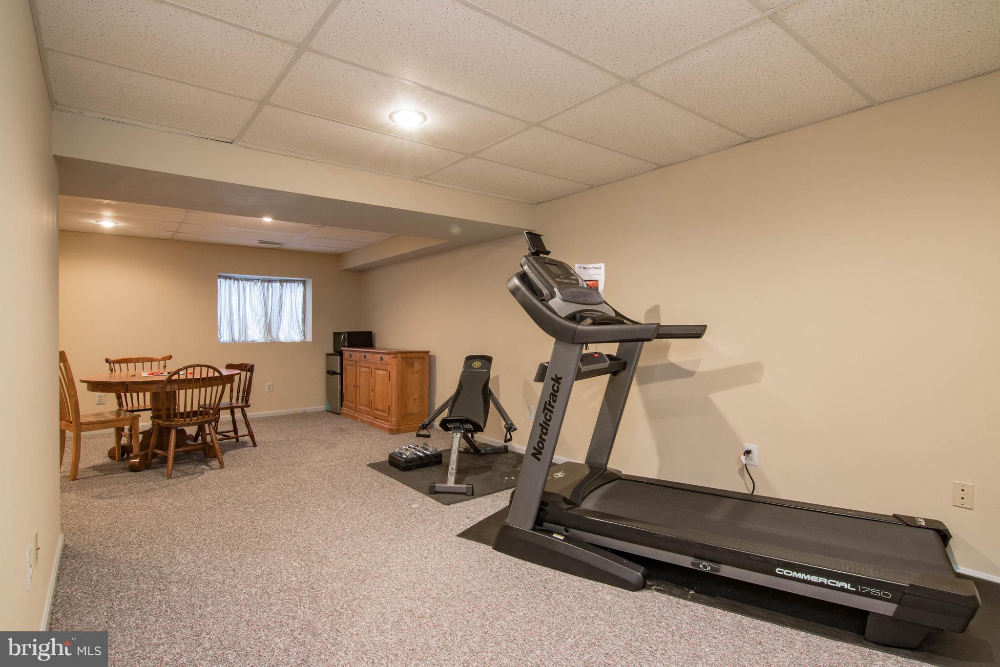 RUSSETT - Residential