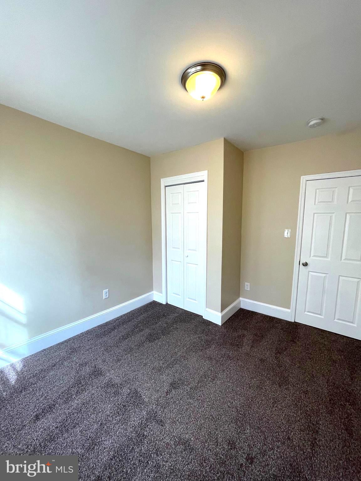 BRISTOL - Residential Lease