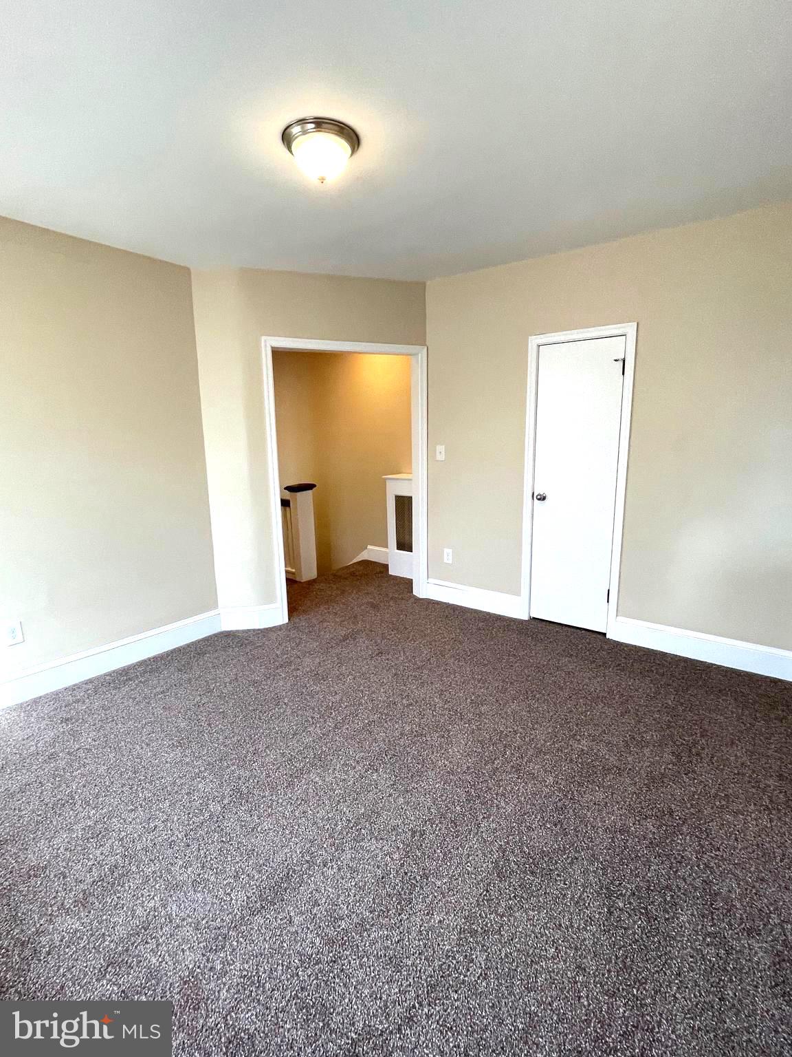 BRISTOL - Residential Lease