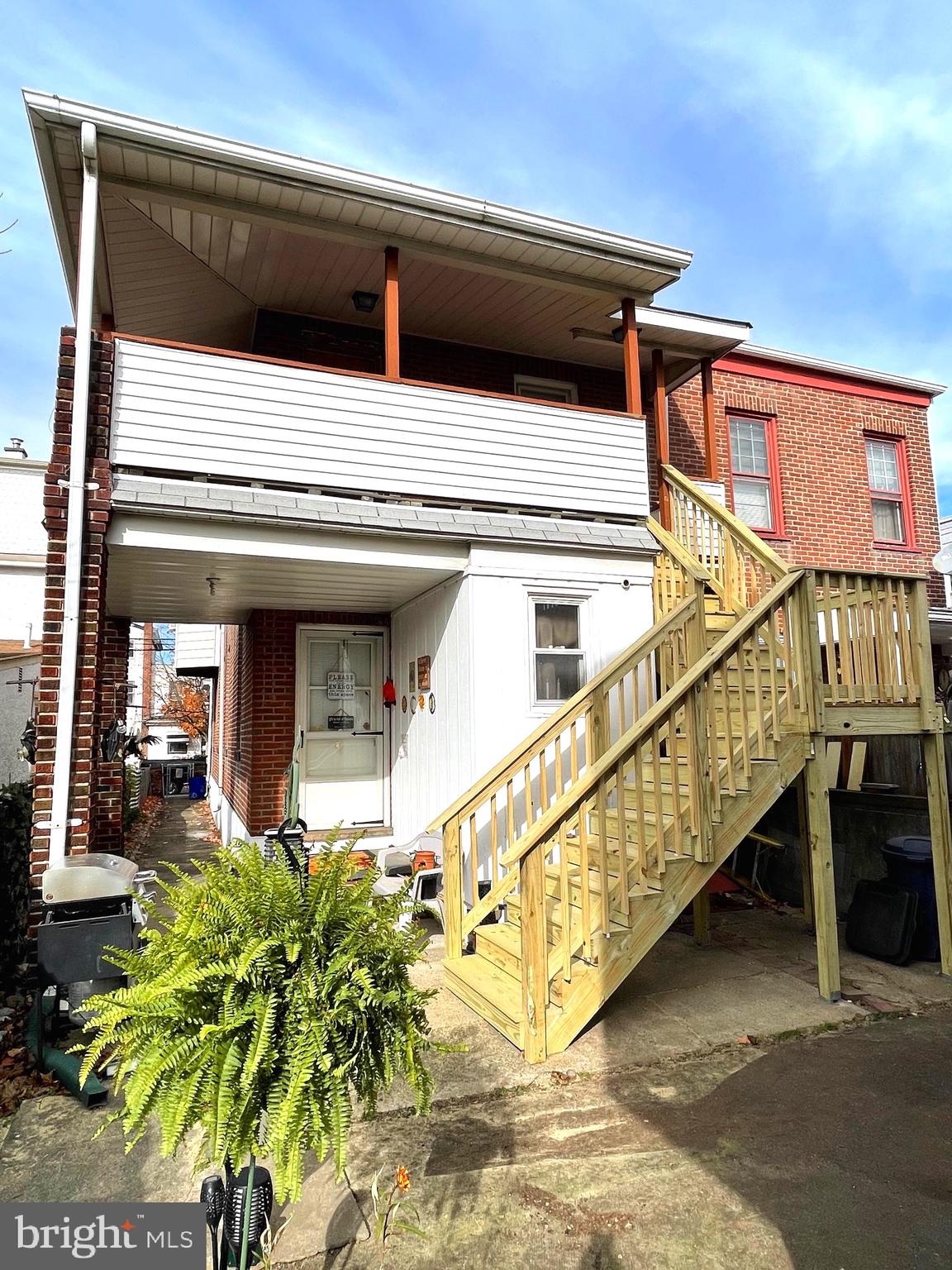 BRISTOL - Residential Lease