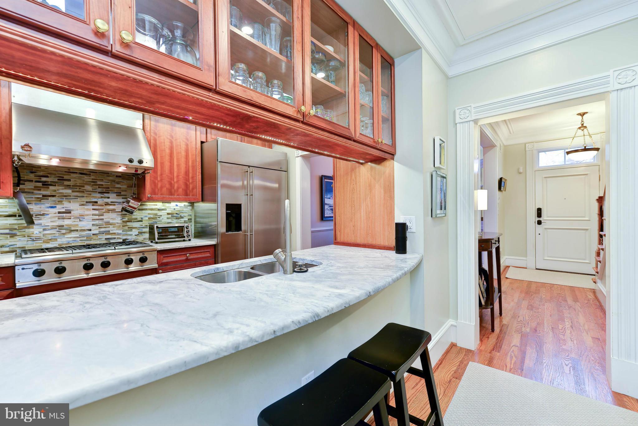 BACKYARD BOATS - Residential