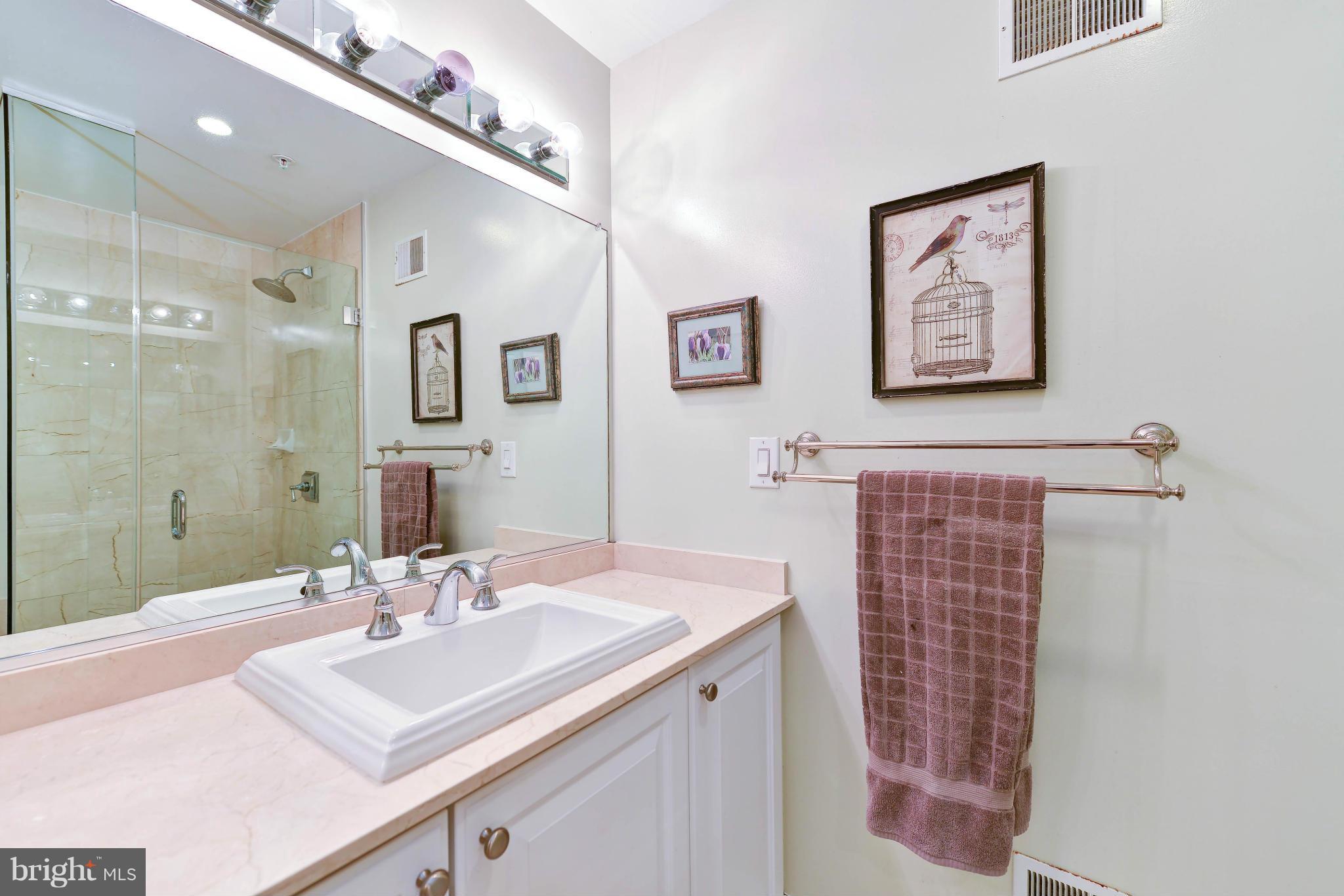 BACKYARD BOATS - Residential