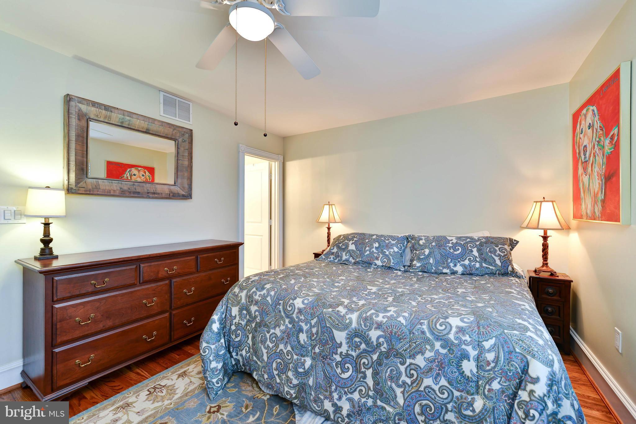 BACKYARD BOATS - Residential