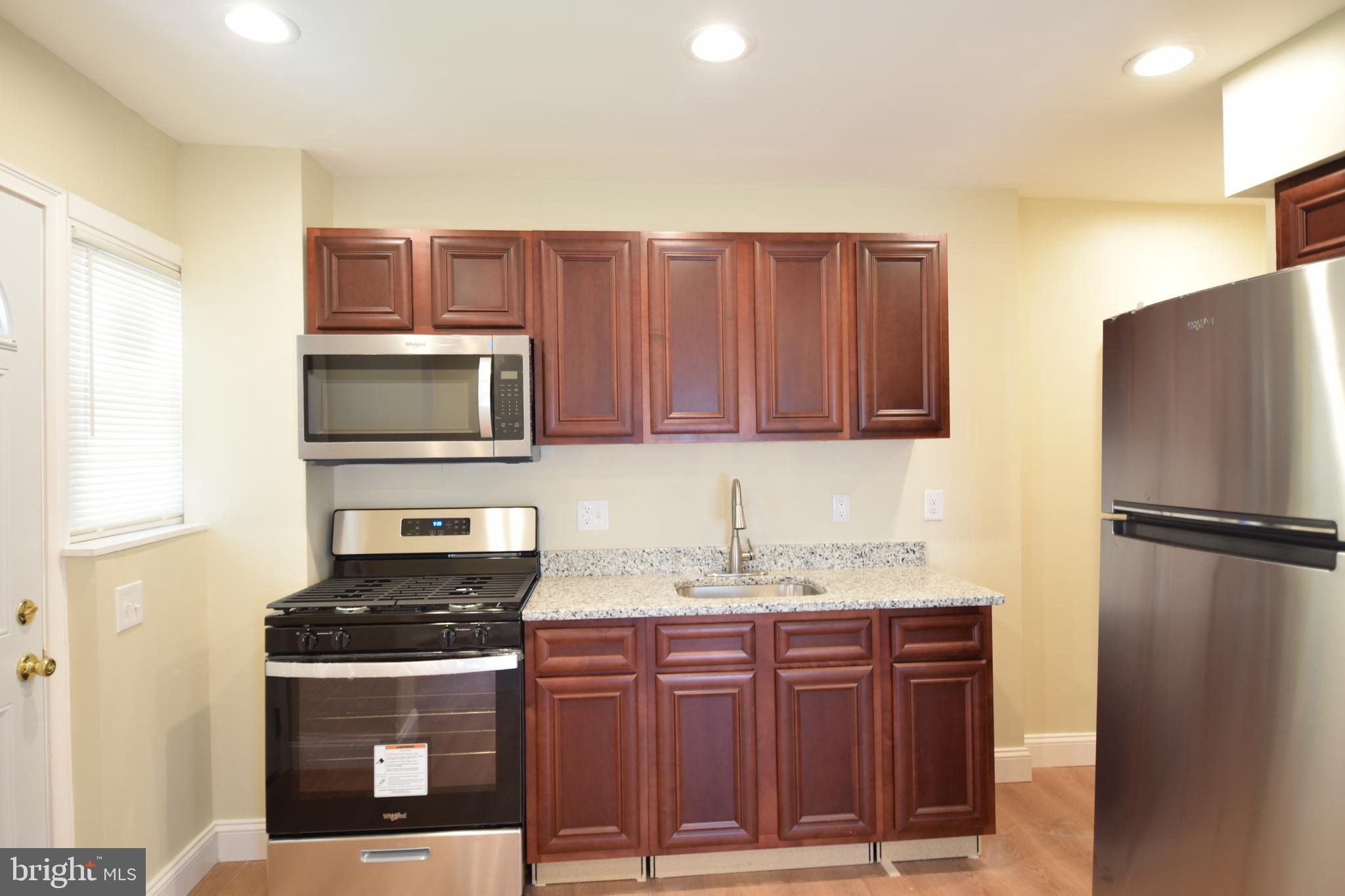 UPLANDS - Residential Lease