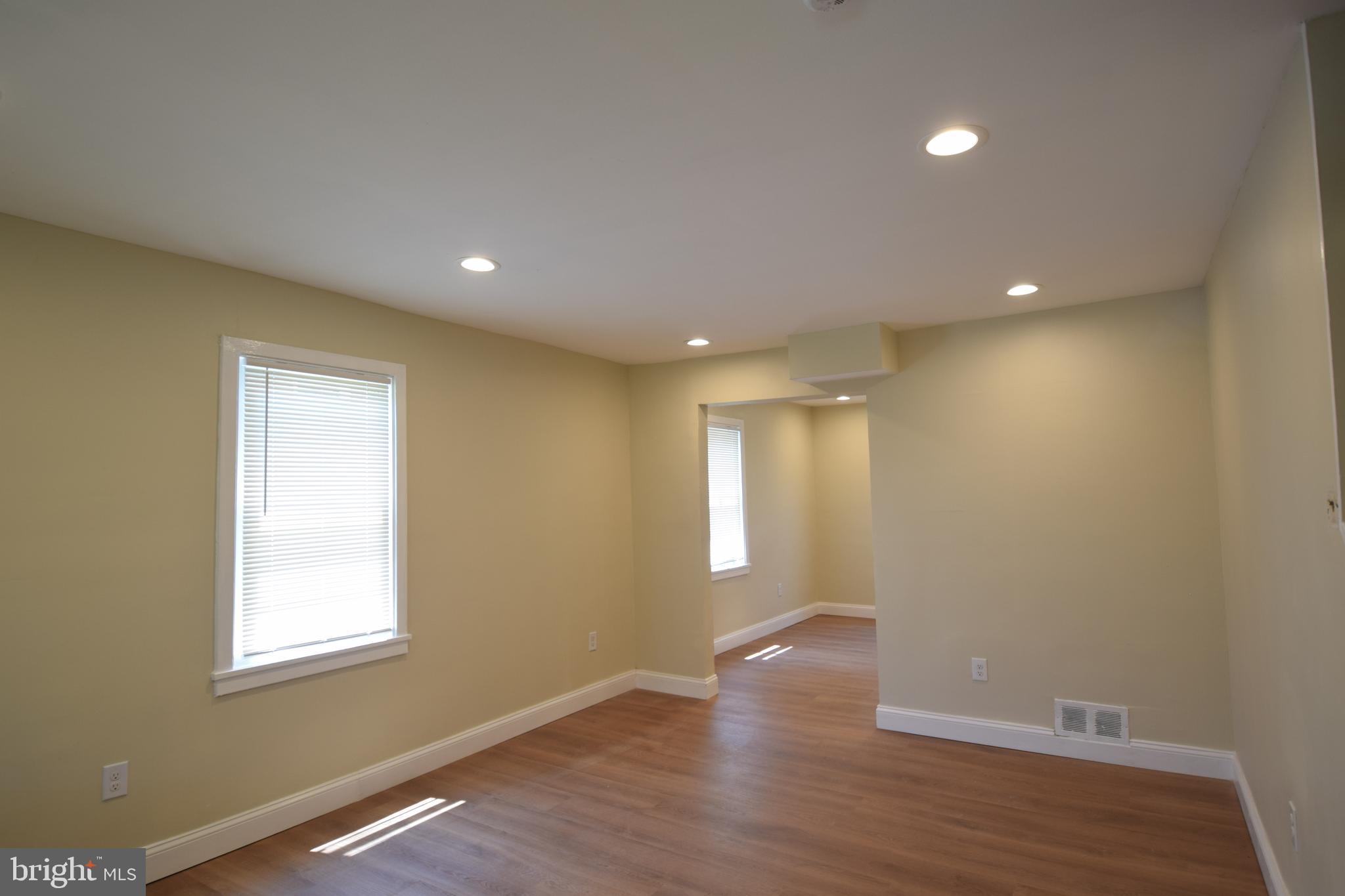 UPLANDS - Residential Lease