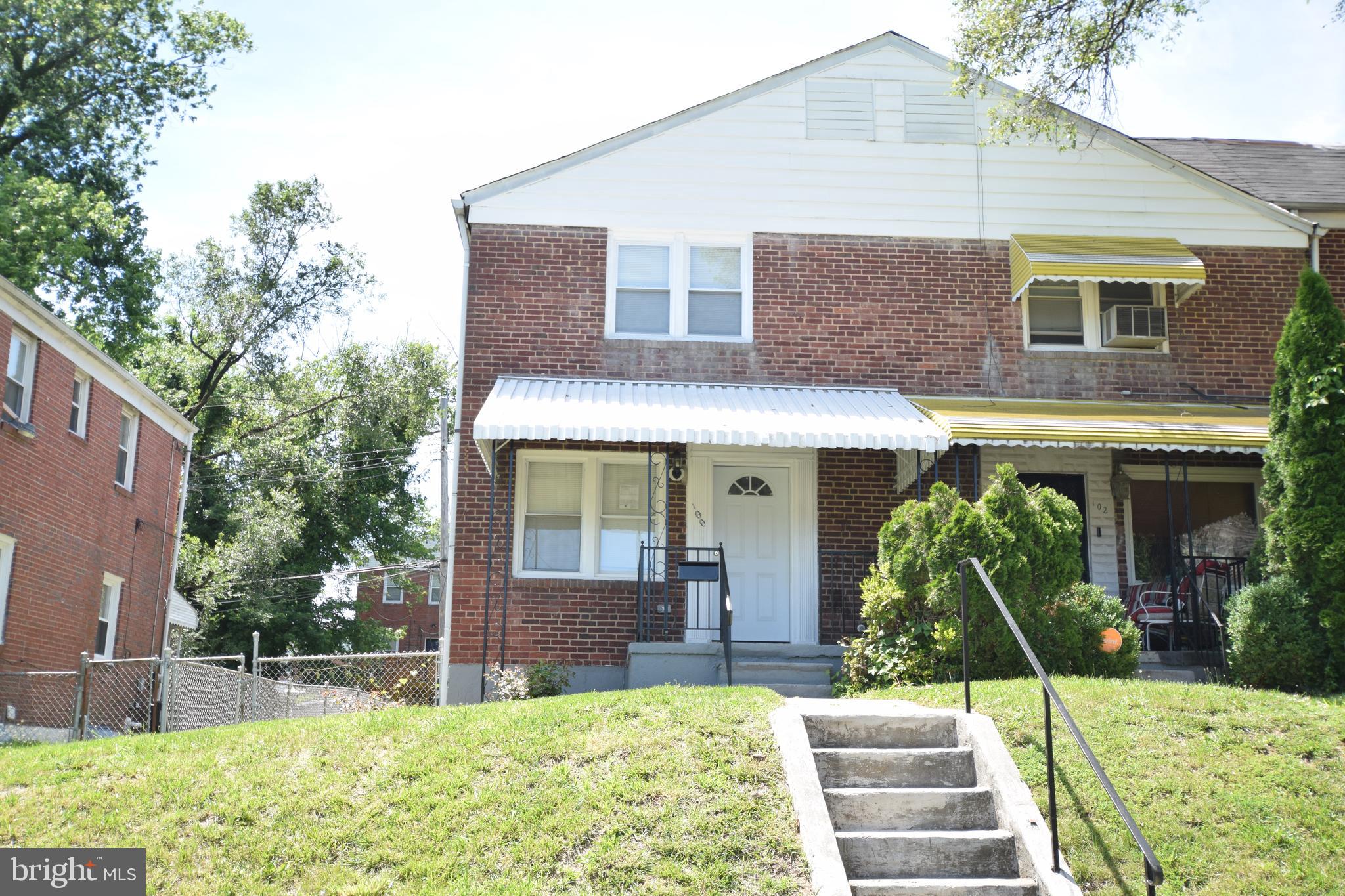 UPLANDS - Residential Lease