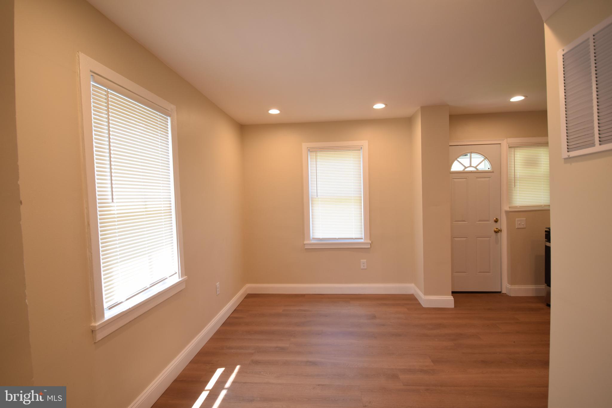 UPLANDS - Residential Lease