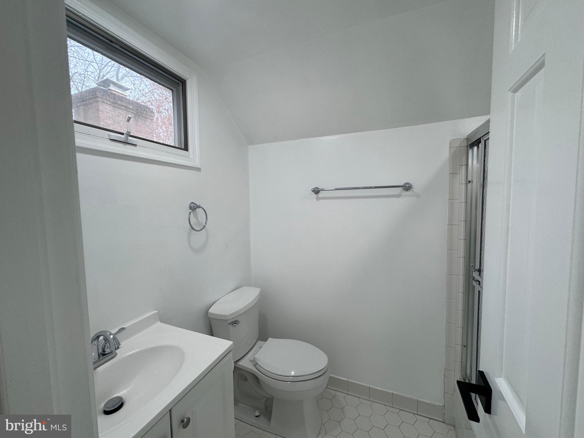 OLD MILL ESTATES - Residential Lease