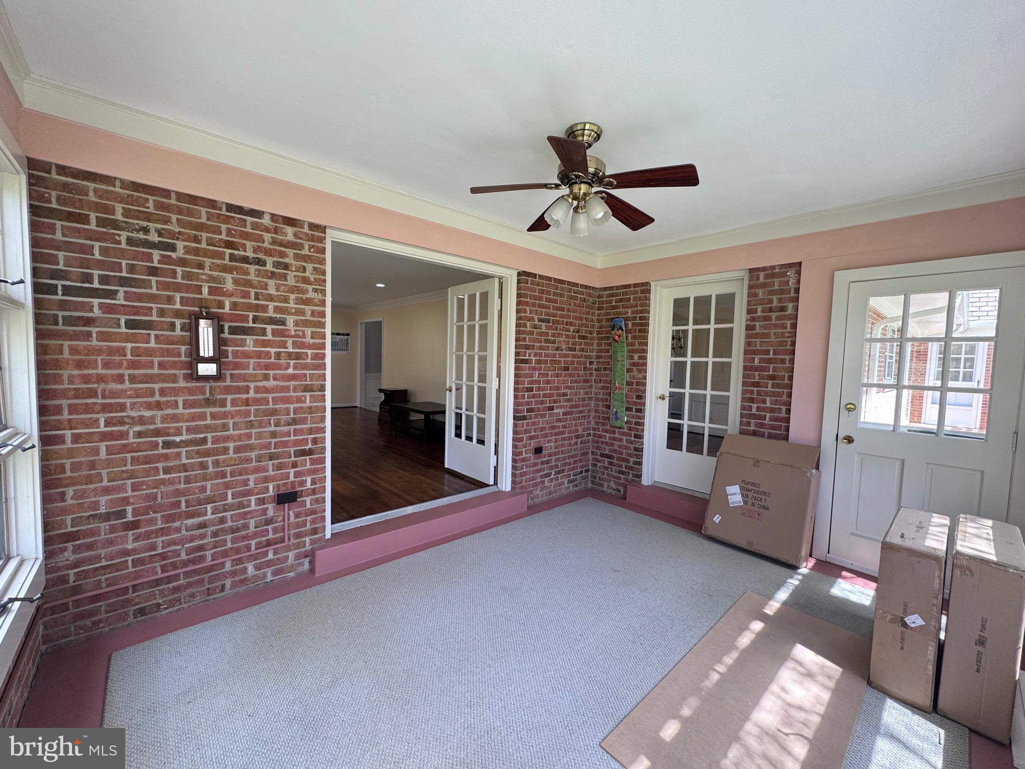 OLD MILL ESTATES - Residential Lease