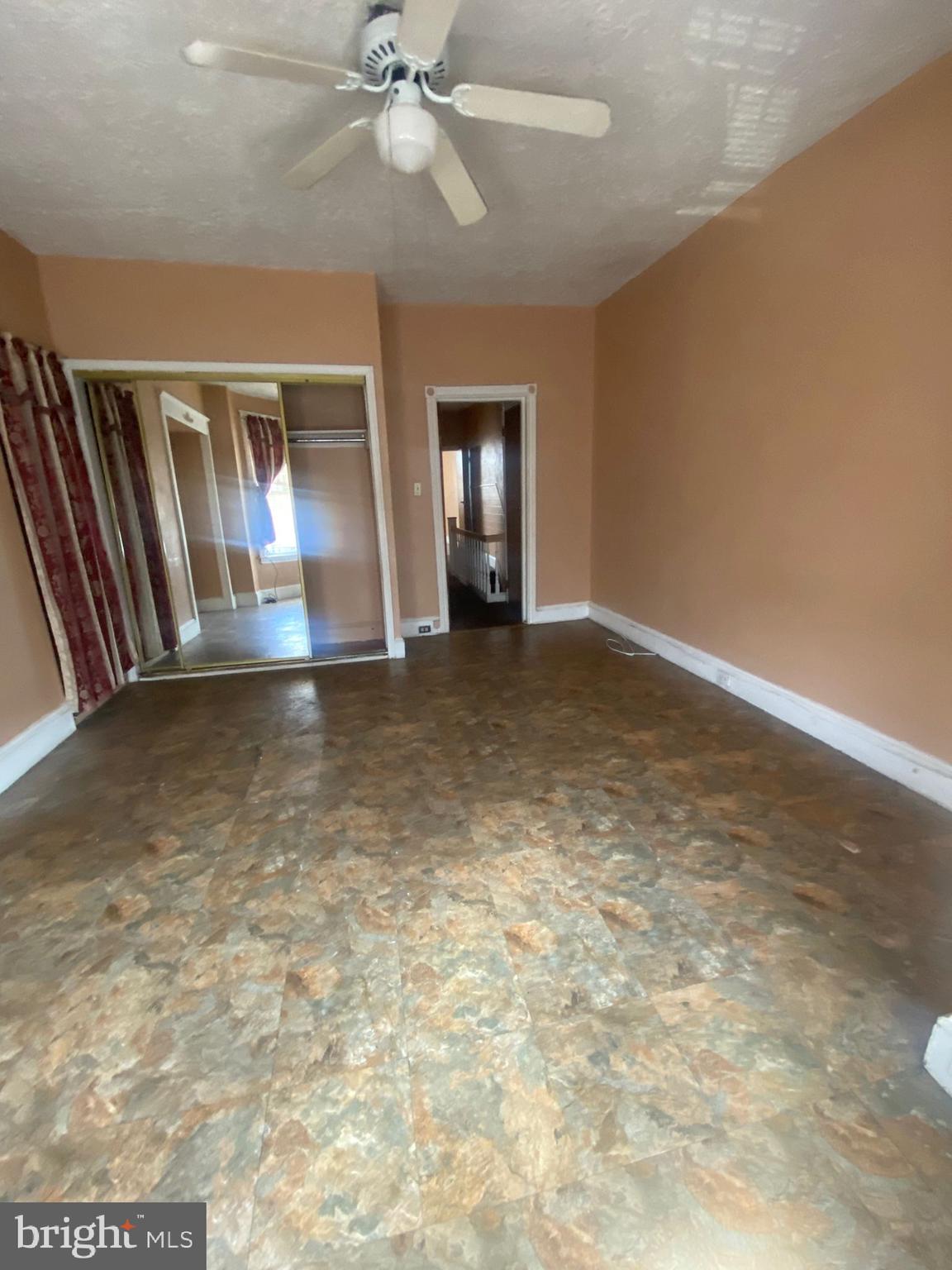 HUNTING PARK - Residential