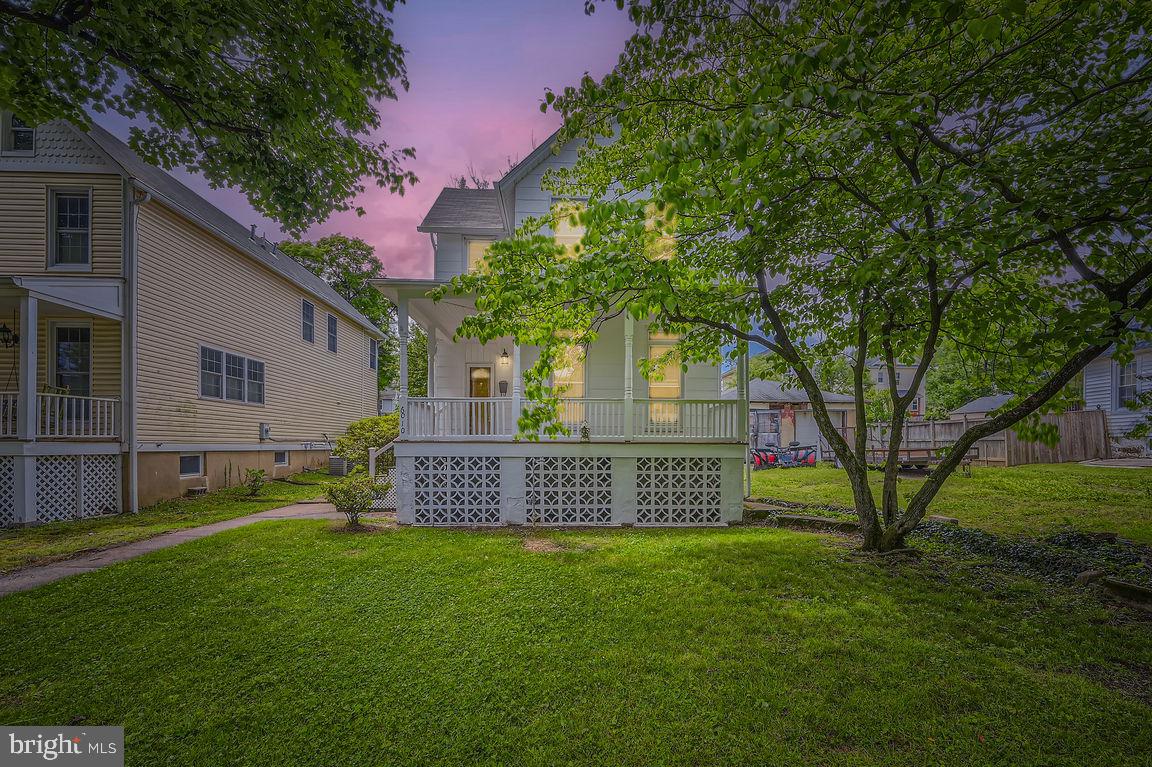 LAKE EVESHAM - Residential