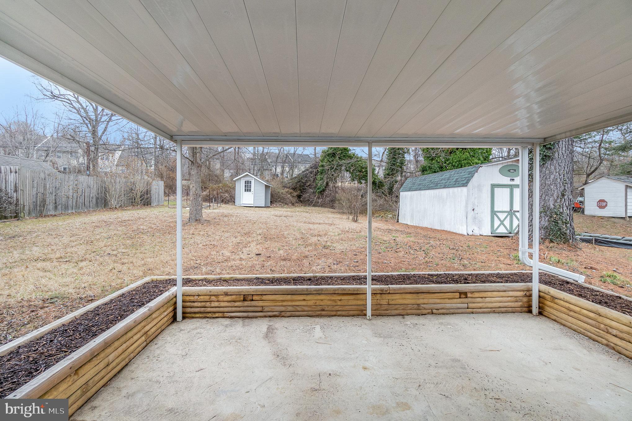 PERRYVILLE - Residential