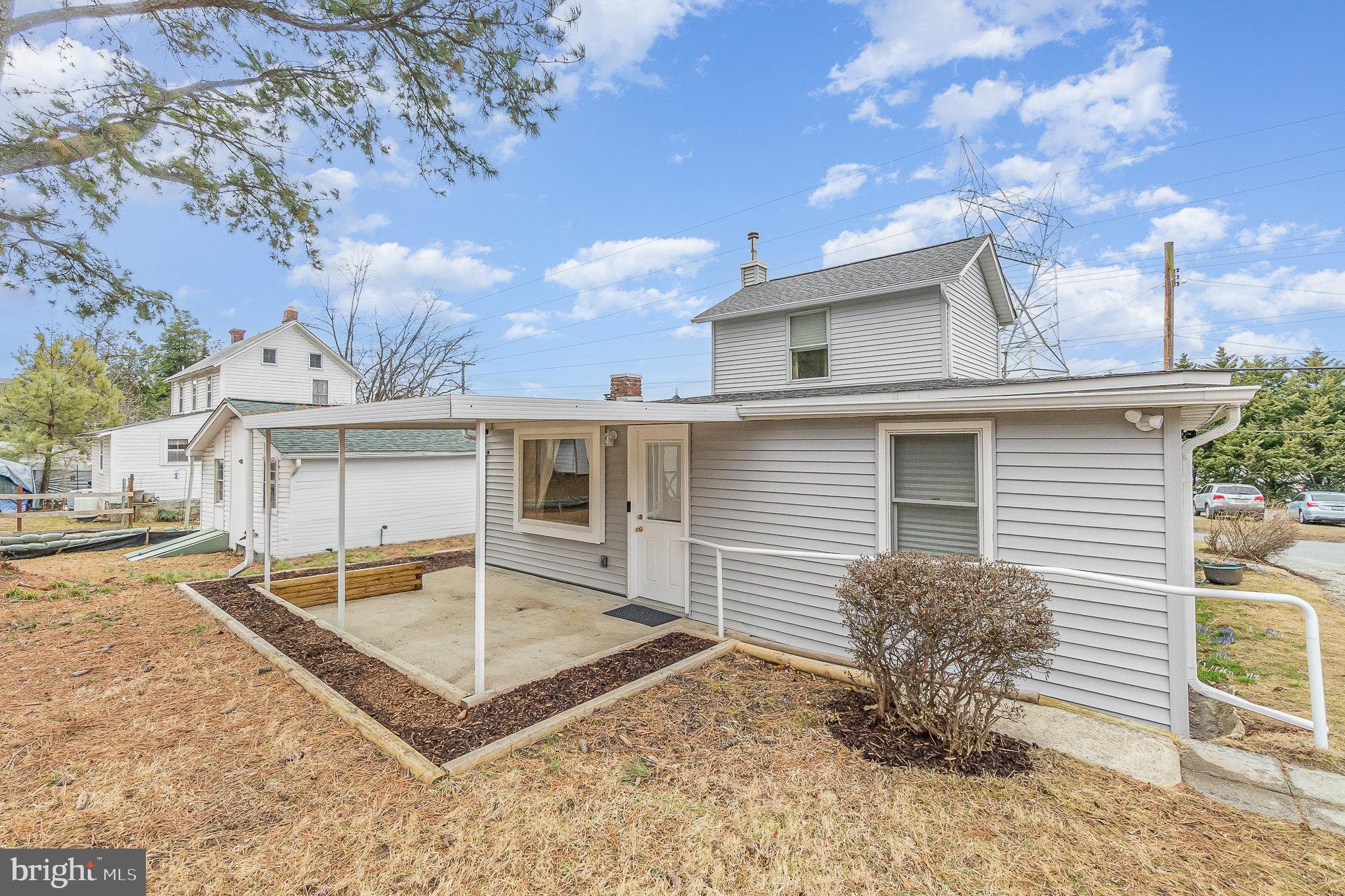 PERRYVILLE - Residential