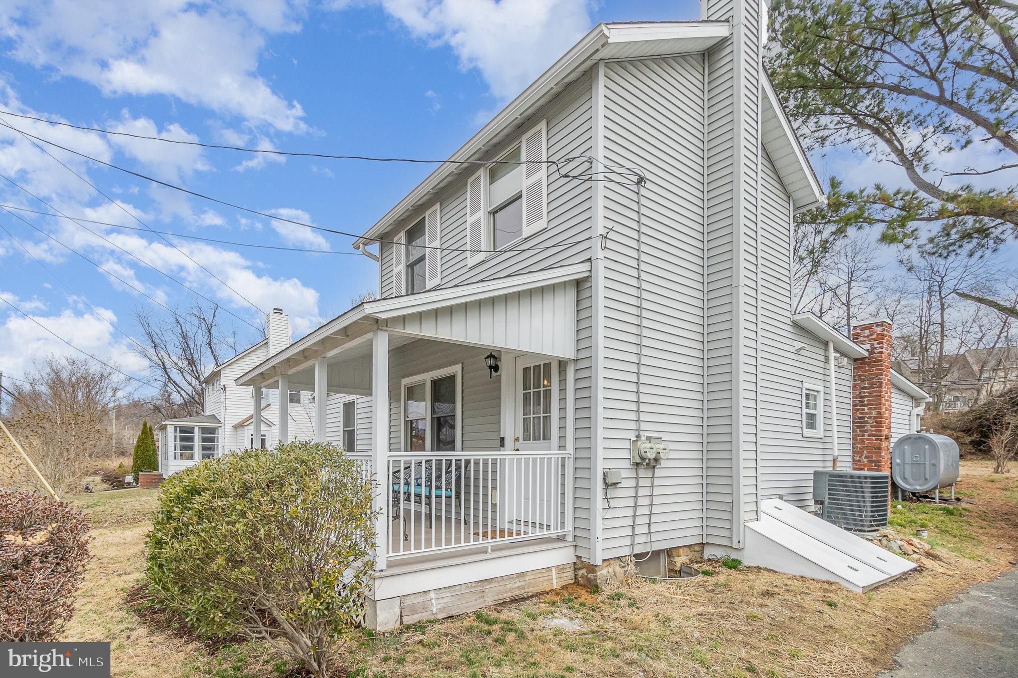 PERRYVILLE - Residential