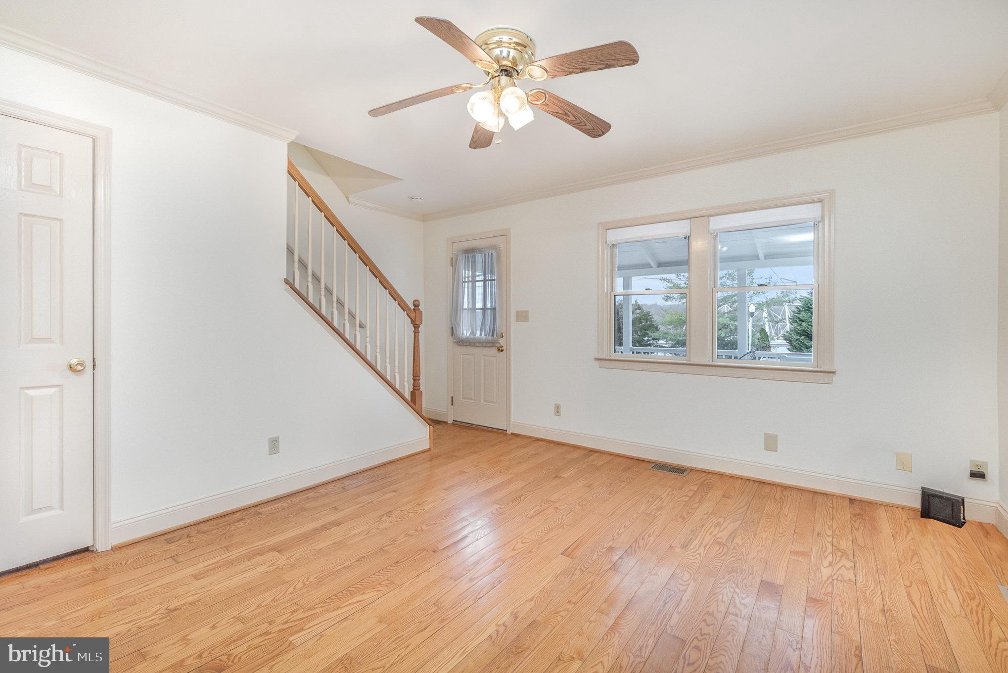 PERRYVILLE - Residential