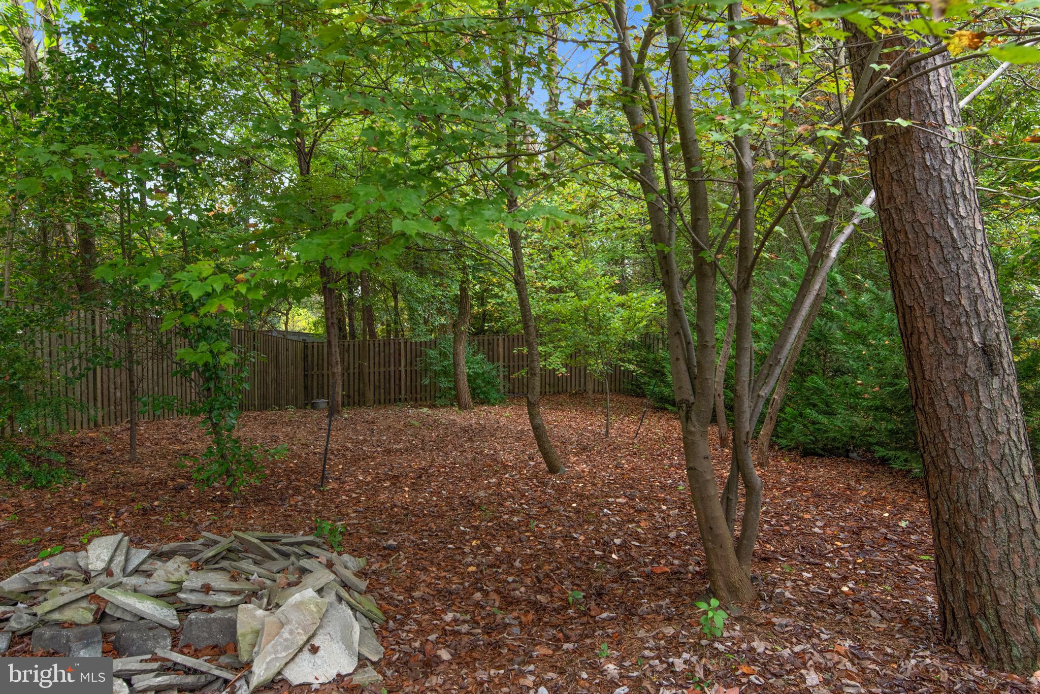 QUARTERFIELD KNOLLS - Residential