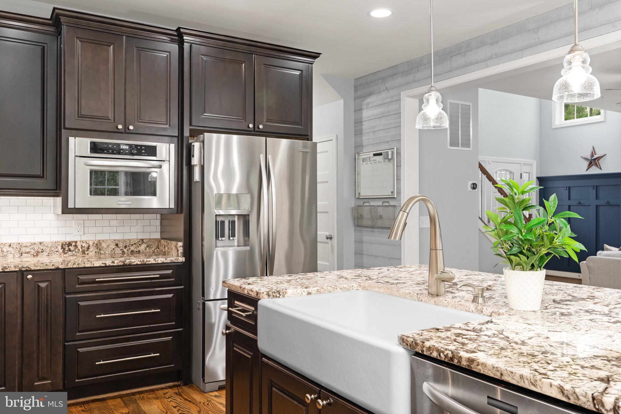 QUARTERFIELD KNOLLS - Residential