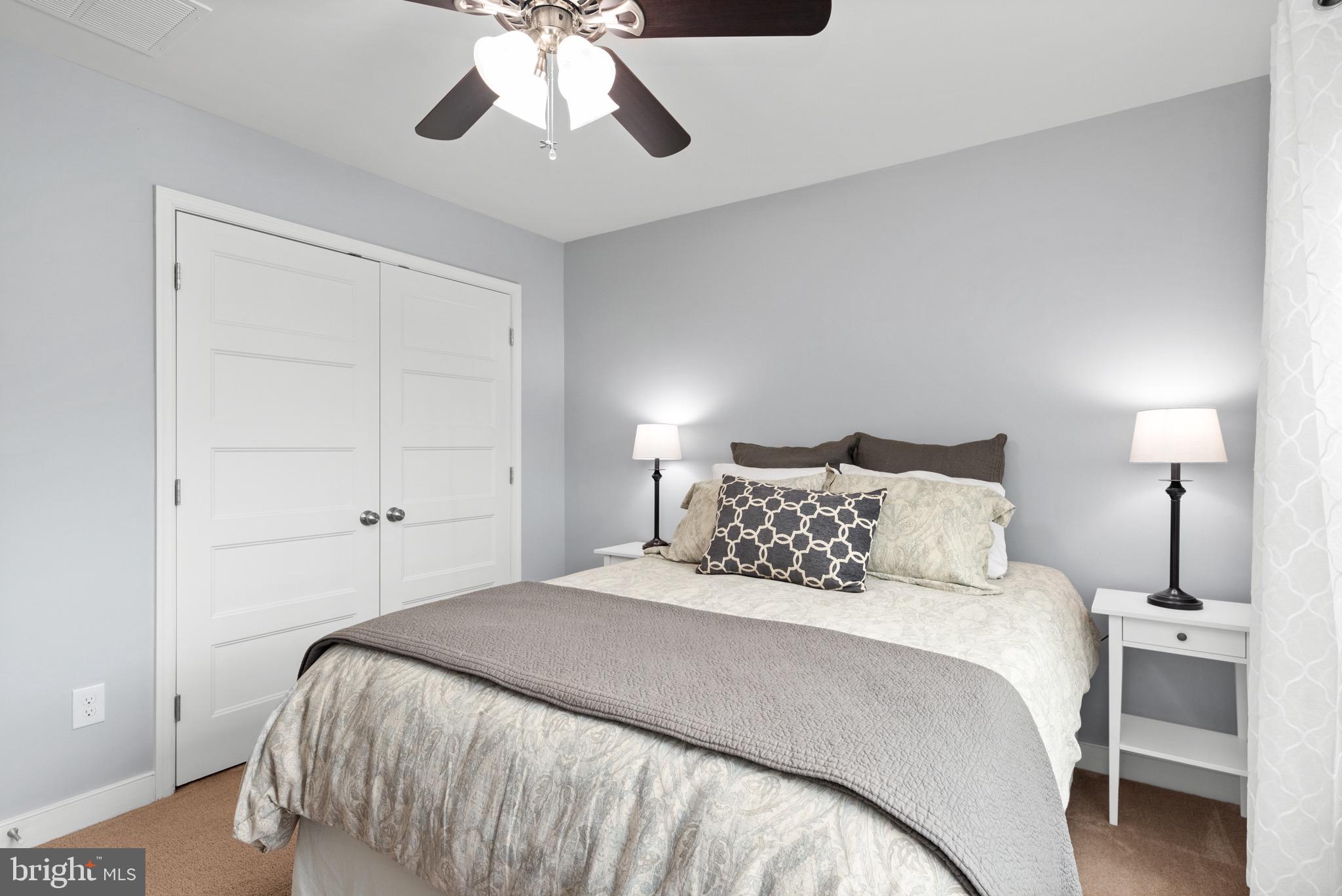 QUARTERFIELD KNOLLS - Residential