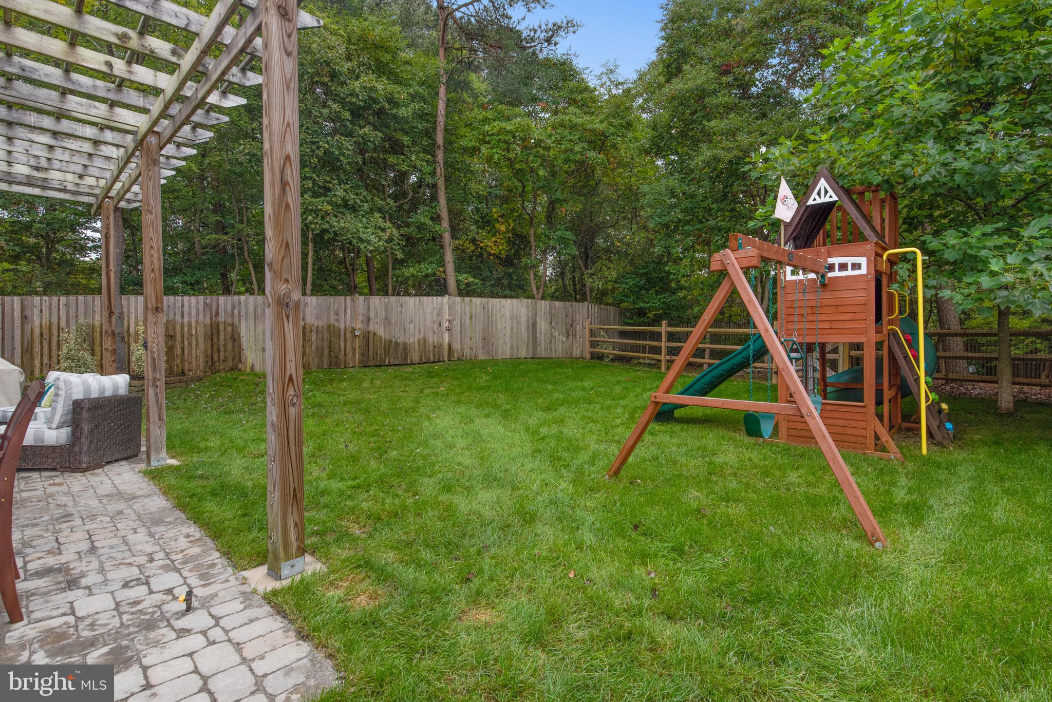 QUARTERFIELD KNOLLS - Residential