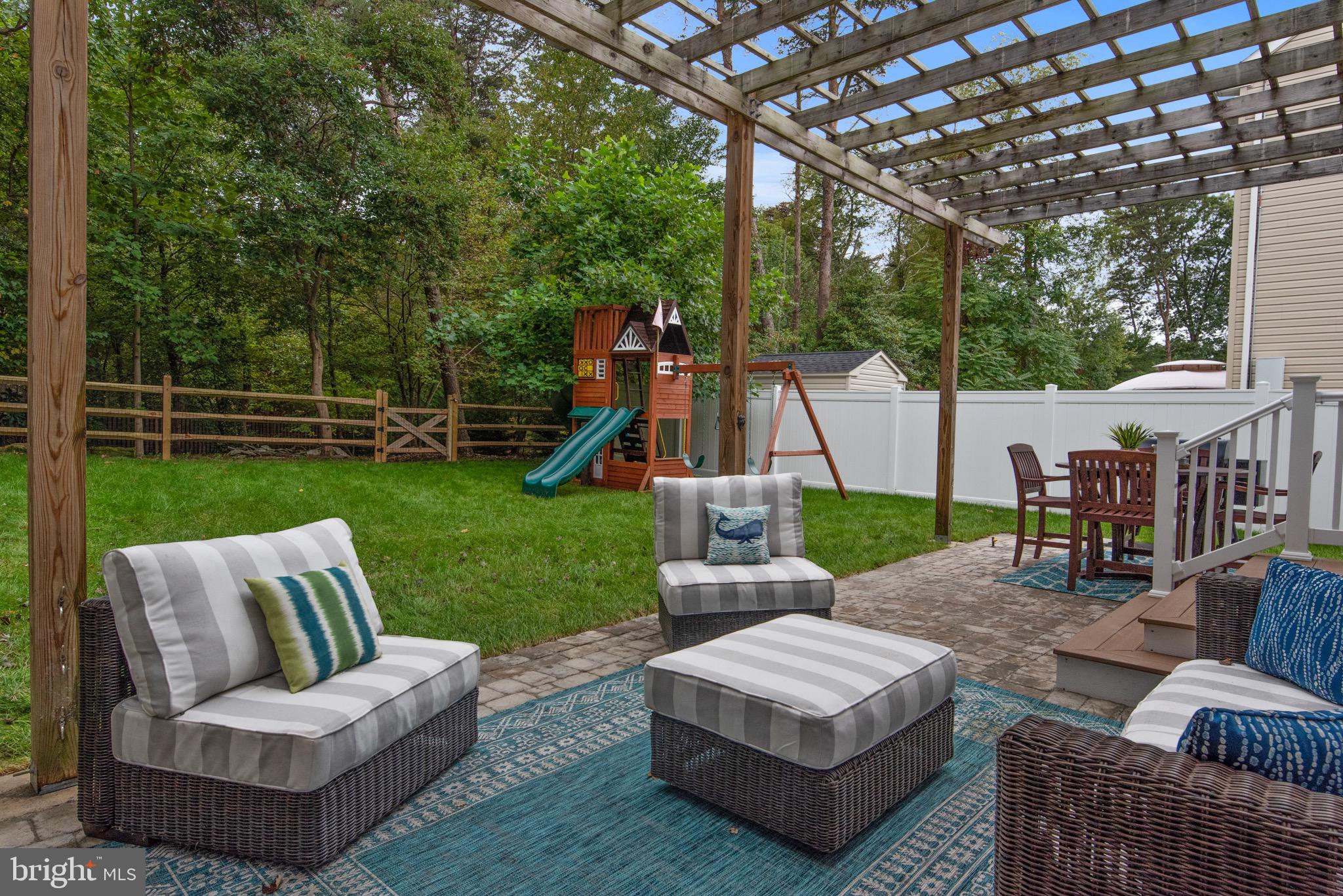 QUARTERFIELD KNOLLS - Residential