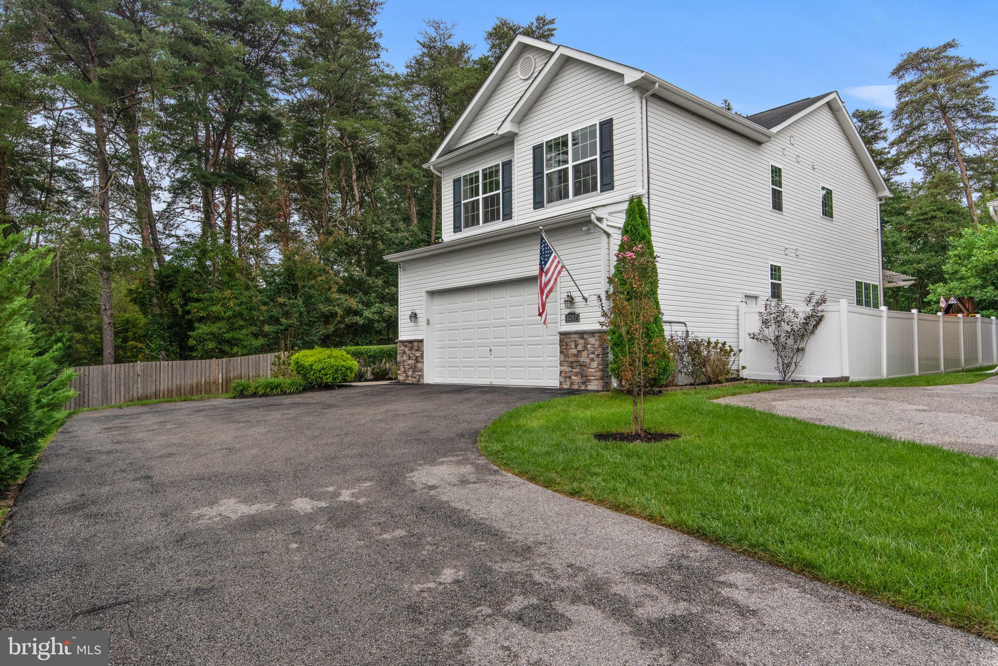 QUARTERFIELD KNOLLS - Residential