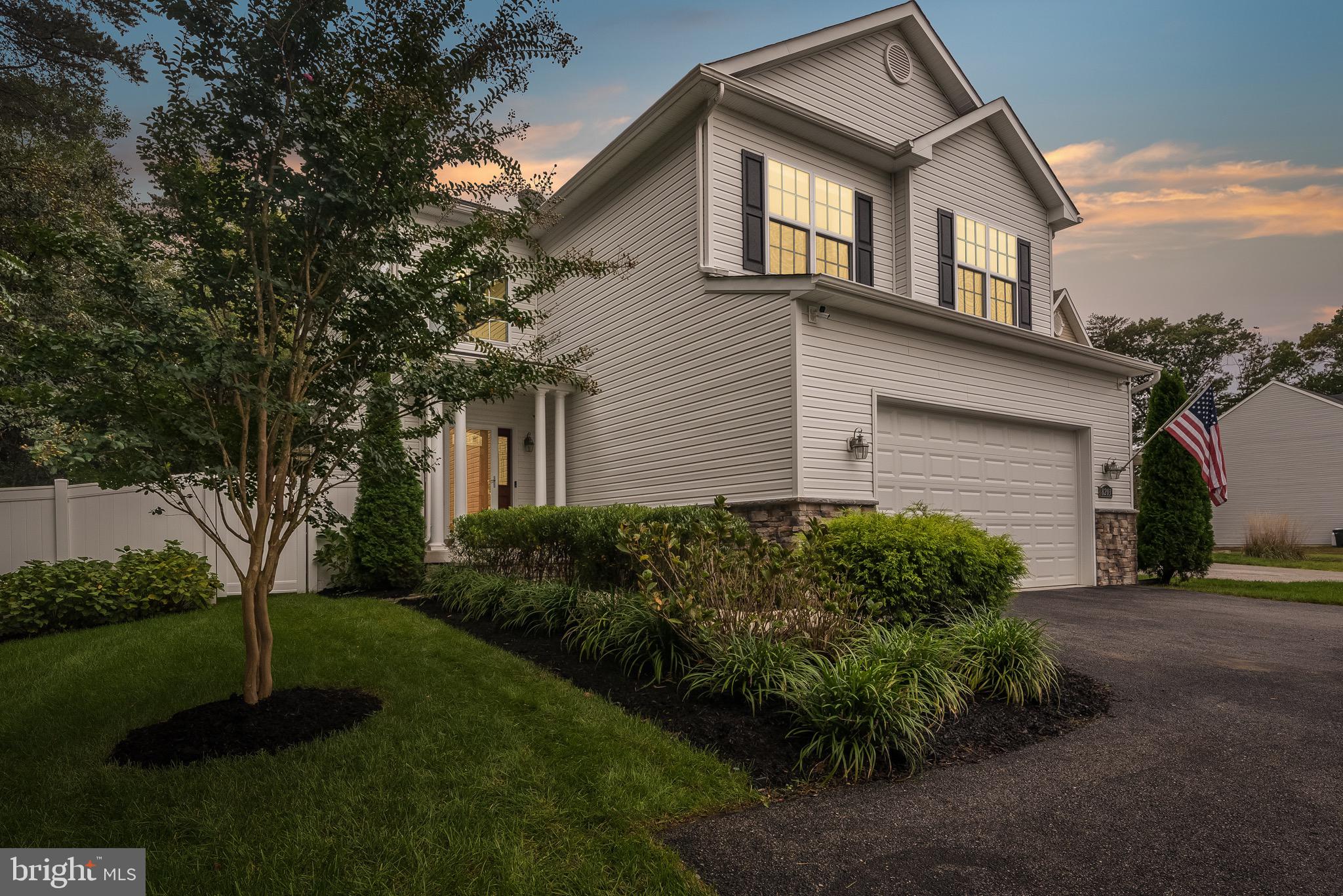 QUARTERFIELD KNOLLS - Residential