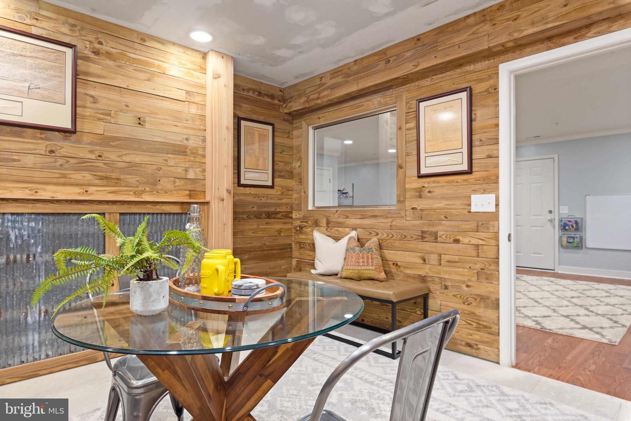 QUARTERFIELD KNOLLS - Residential