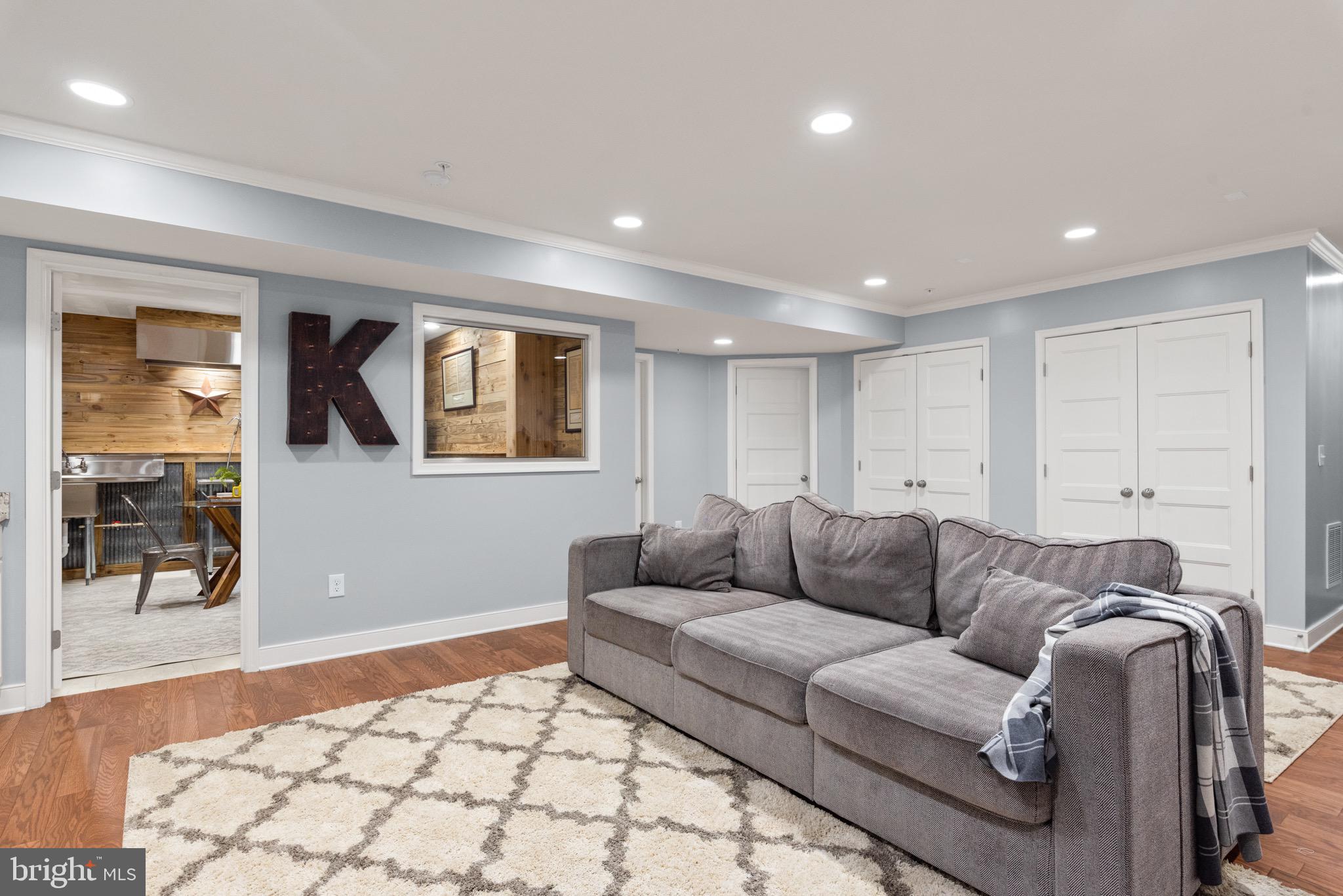 QUARTERFIELD KNOLLS - Residential