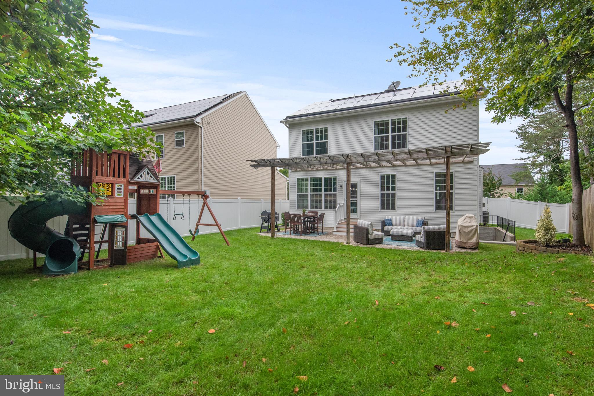 QUARTERFIELD KNOLLS - Residential