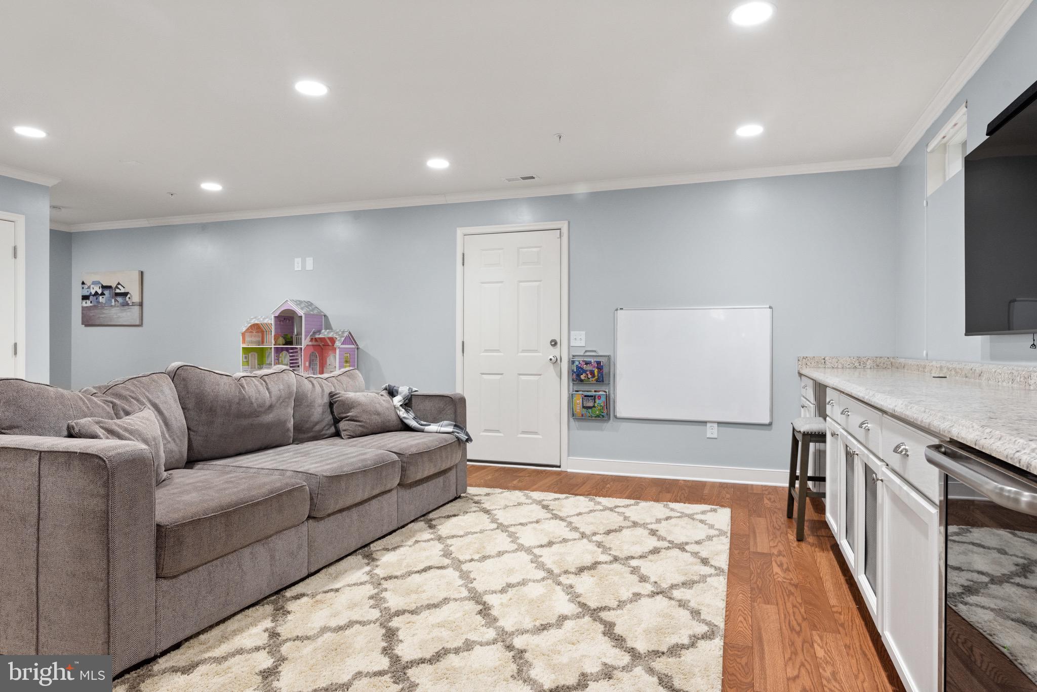 QUARTERFIELD KNOLLS - Residential