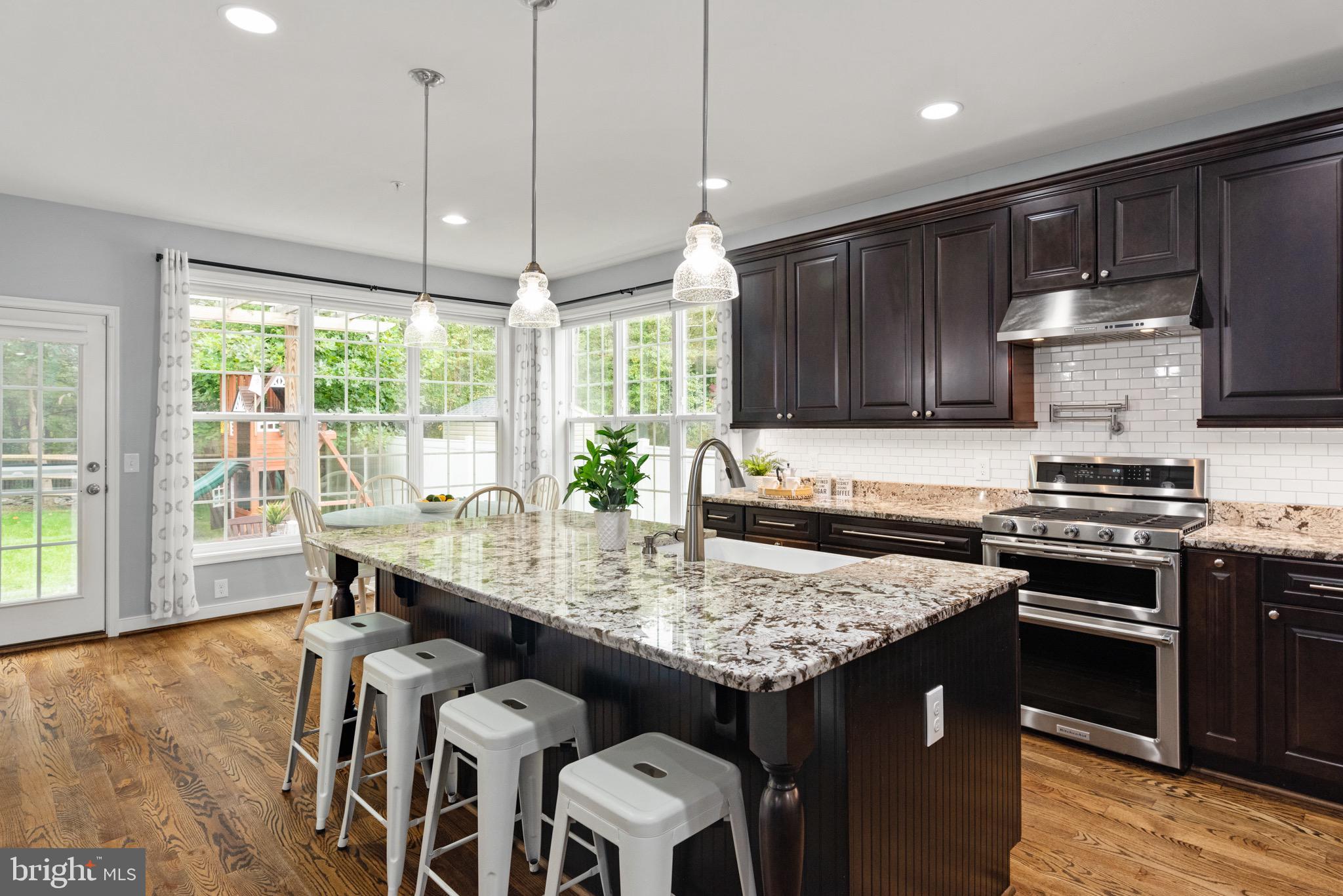 QUARTERFIELD KNOLLS - Residential