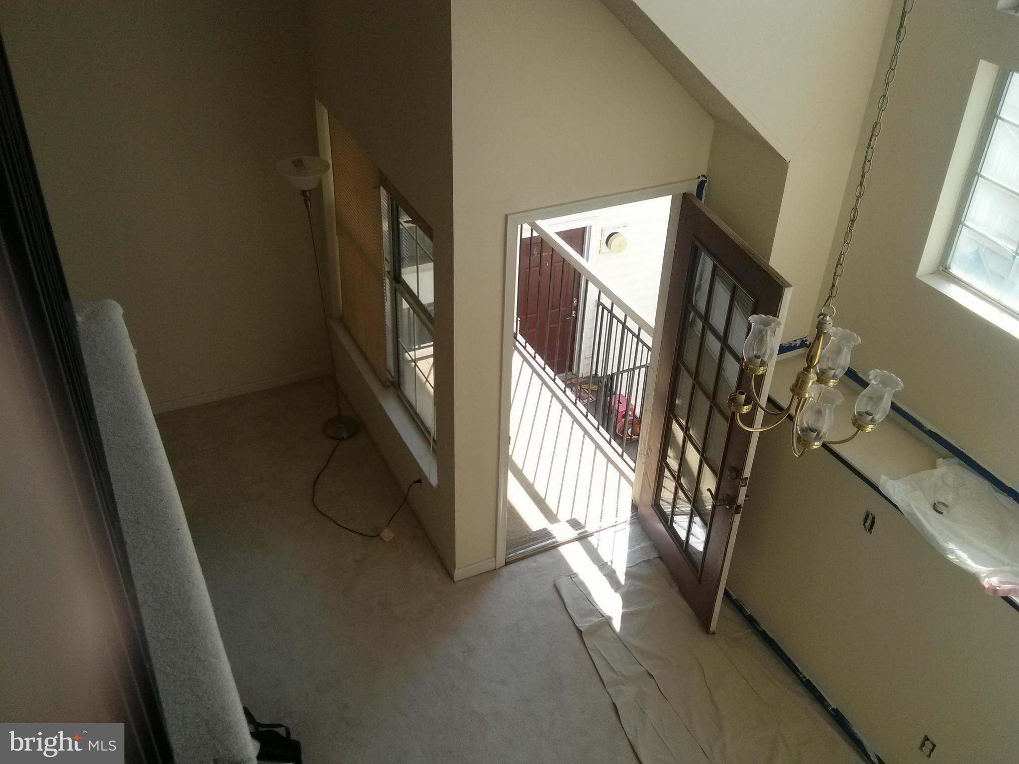 VISTAS 2 AT LAUREL - Residential Lease