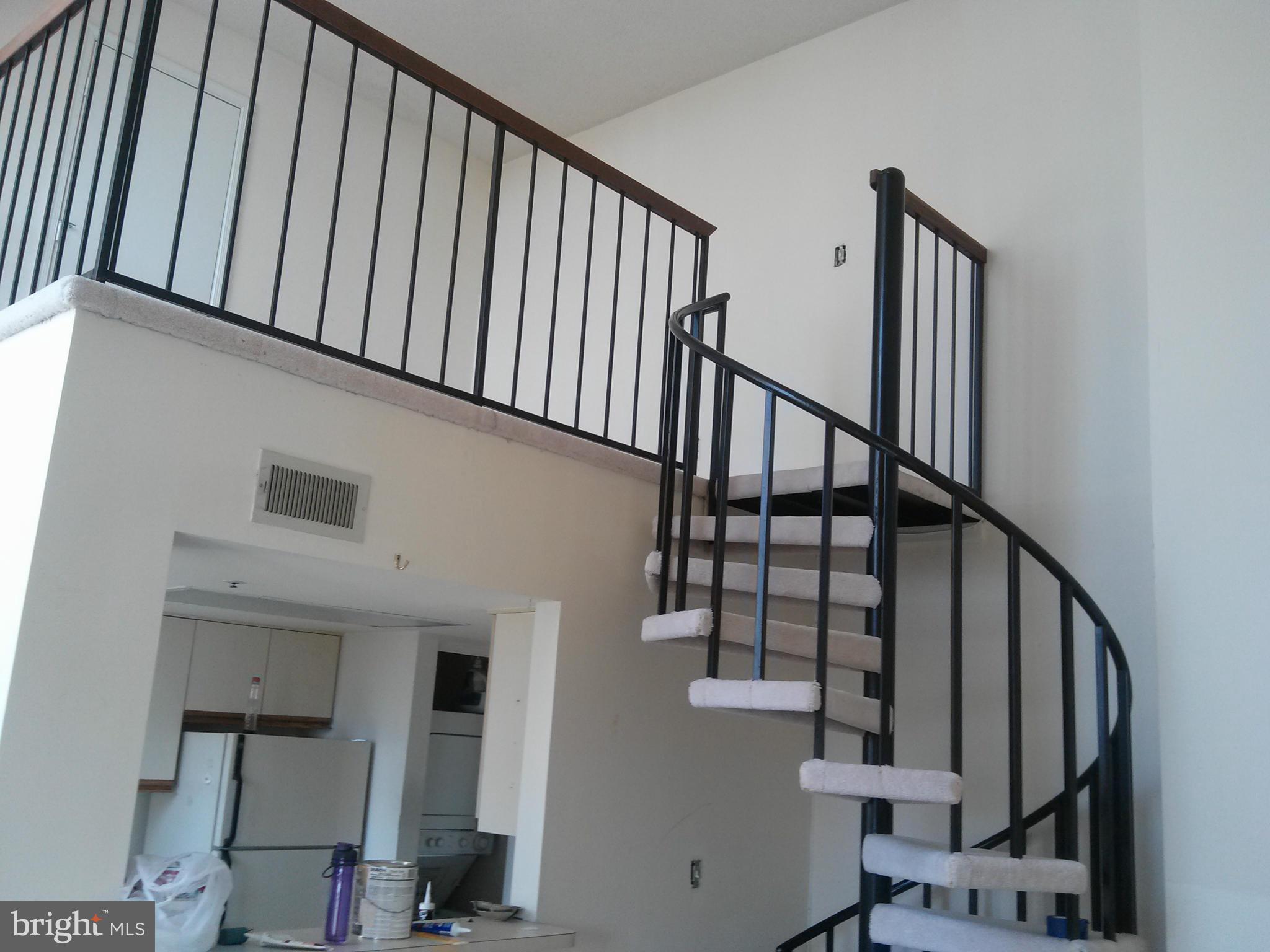 VISTAS 2 AT LAUREL - Residential Lease