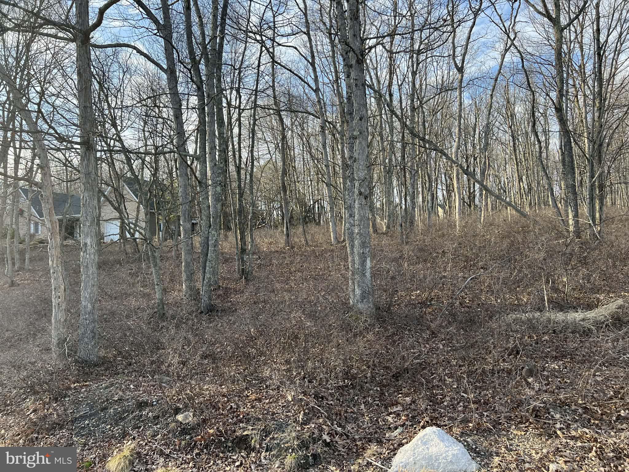 EAGLE ROCK RESORT - Land