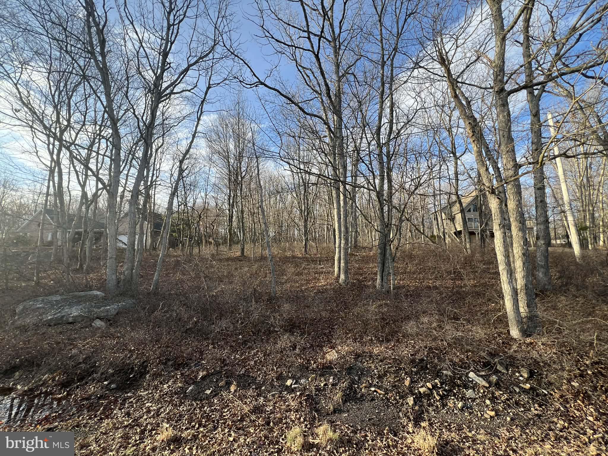 EAGLE ROCK RESORT - Land