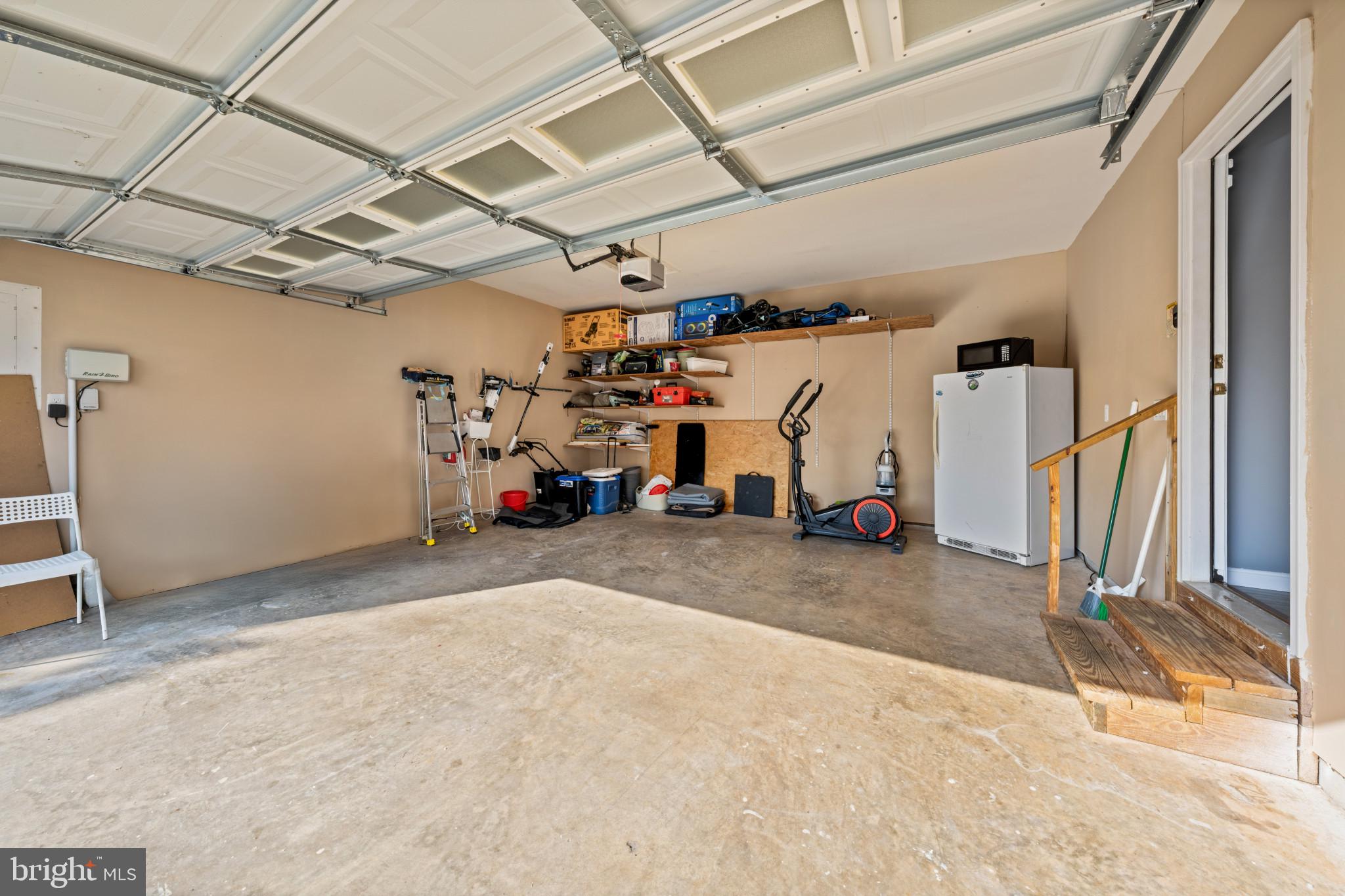 SALEM FIELDS - Residential