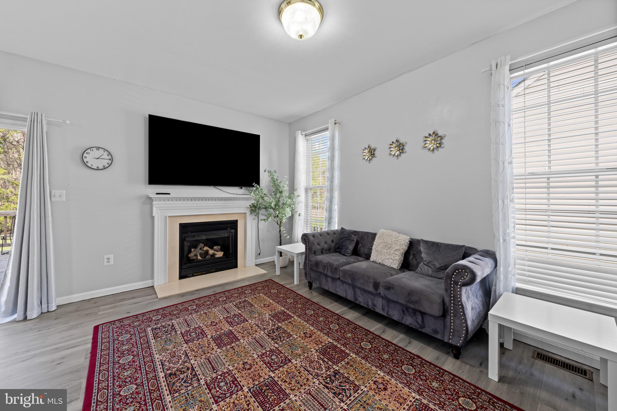 SALEM FIELDS - Residential