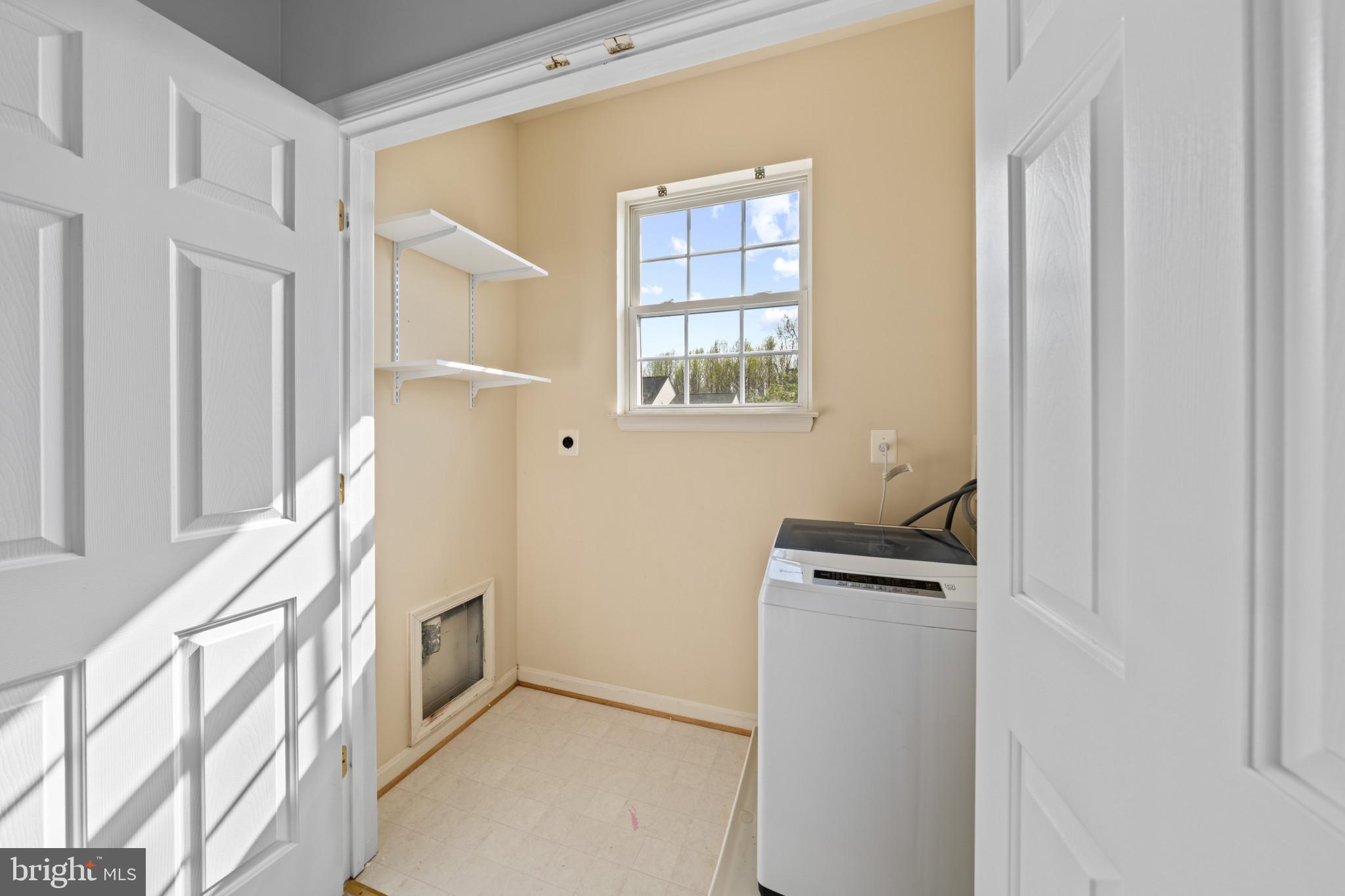 SALEM FIELDS - Residential