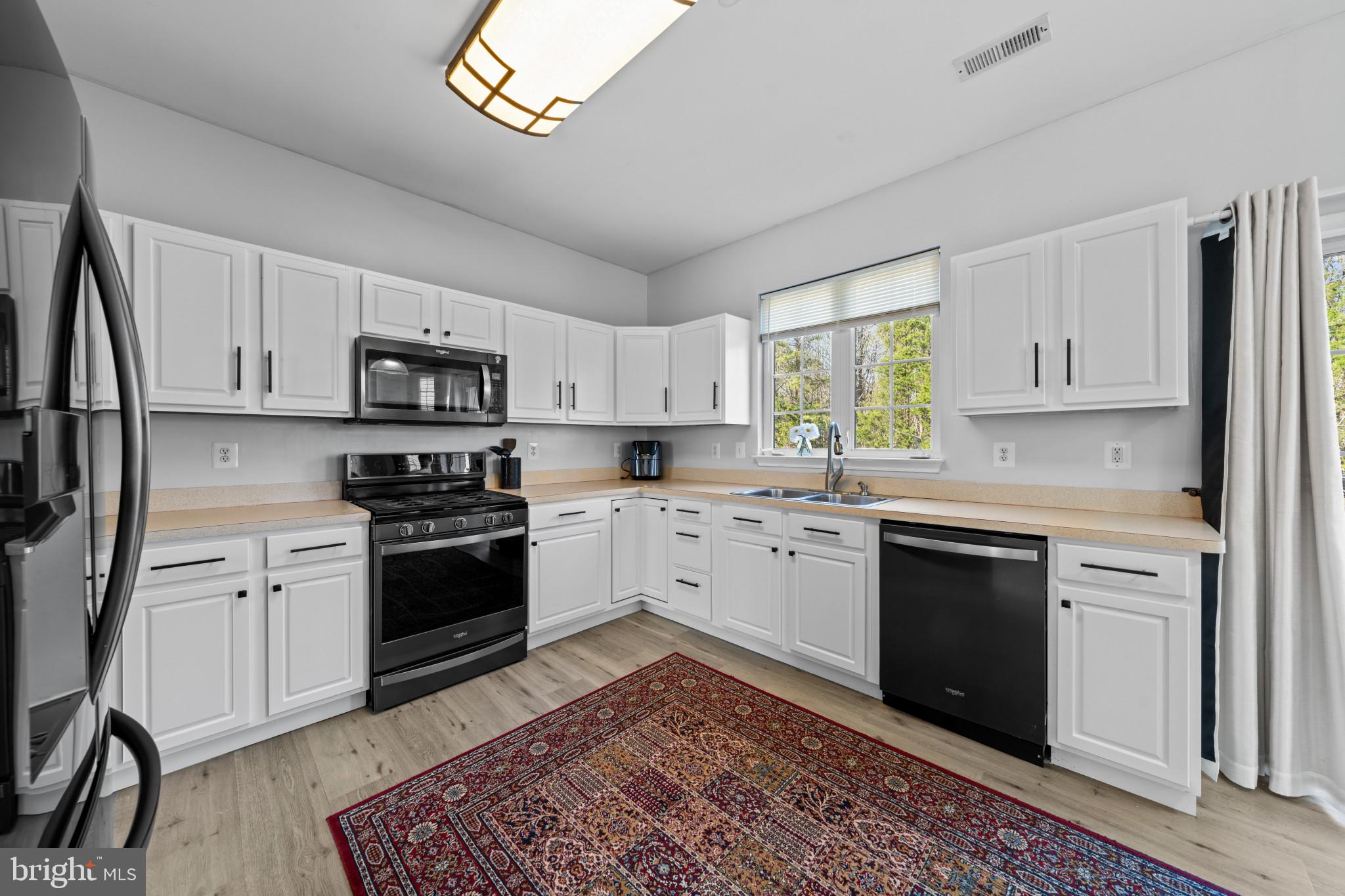 SALEM FIELDS - Residential