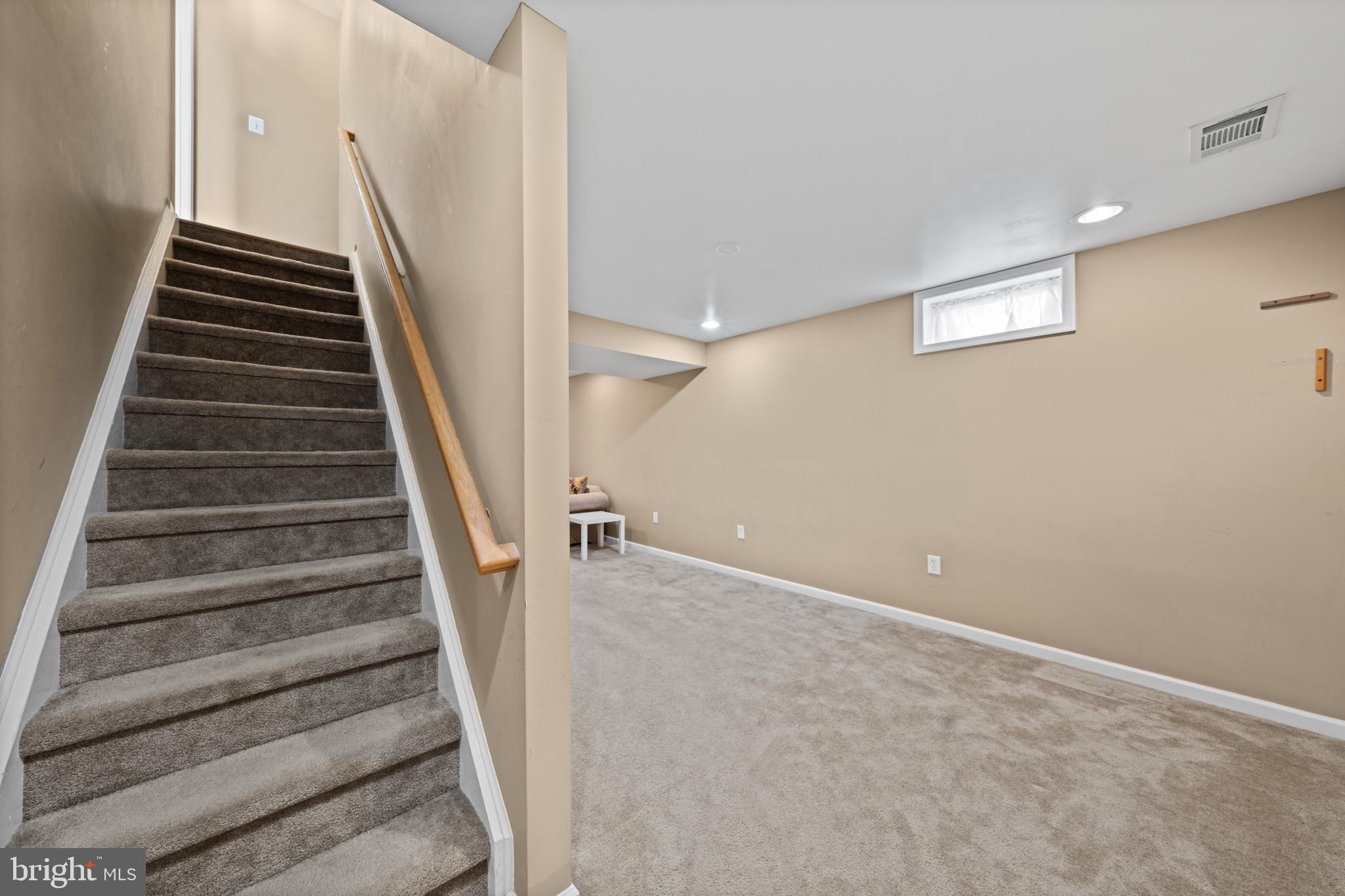 SALEM FIELDS - Residential