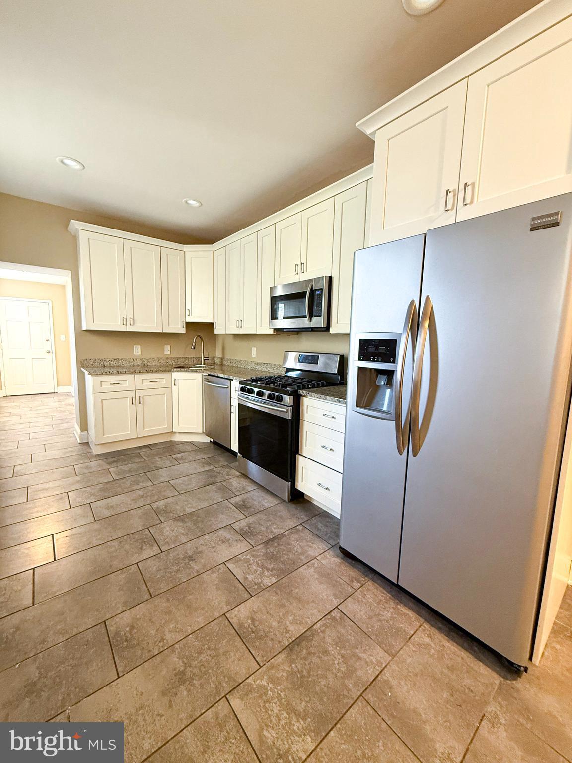 BUTCHERS HILL - Residential