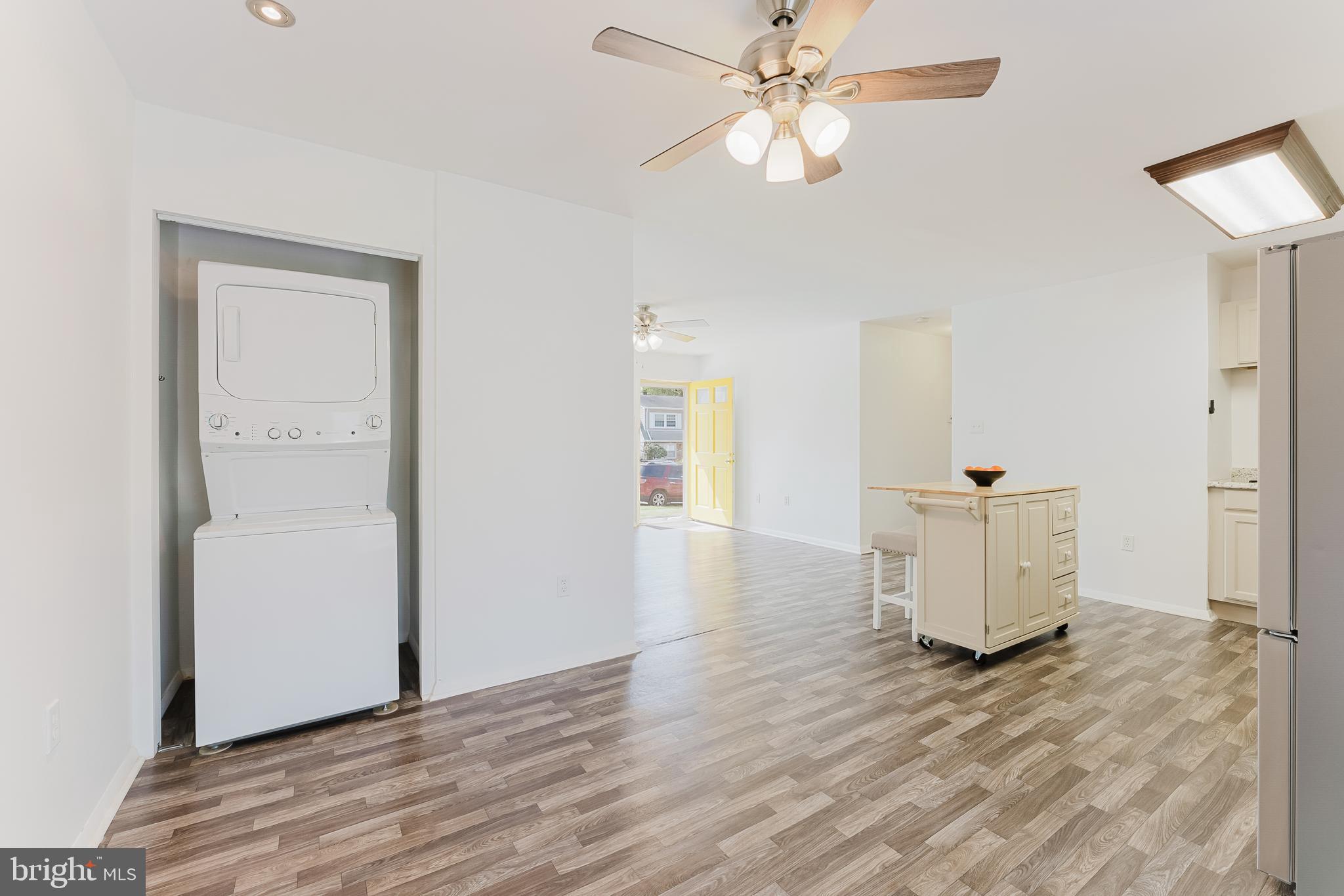 DALE CITY - Residential