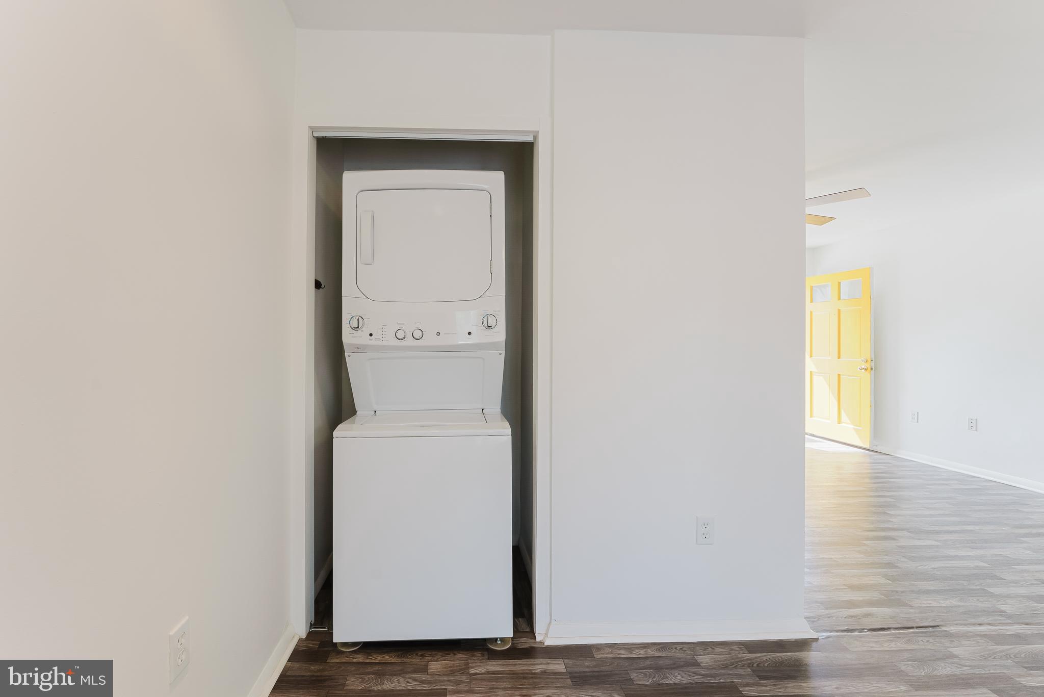 DALE CITY - Residential