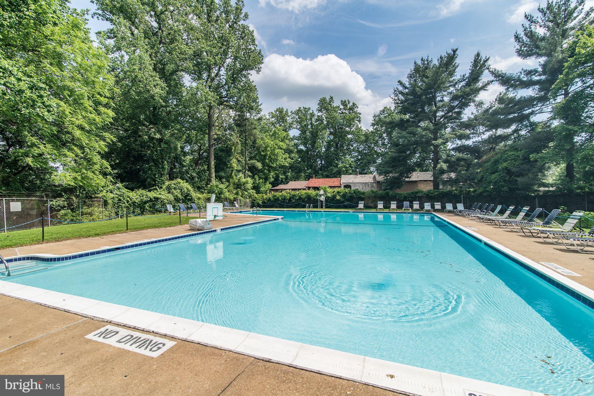 FAIRFAX HERITAGE - Residential